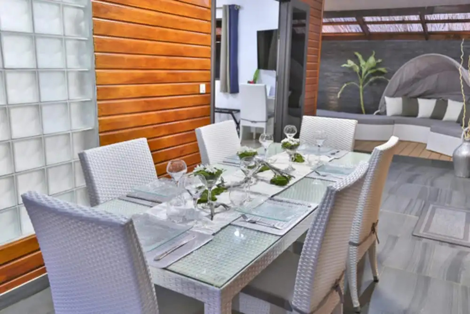 House With 2 Bedrooms in Puna'auia, With Enclosed Garden and Wifi