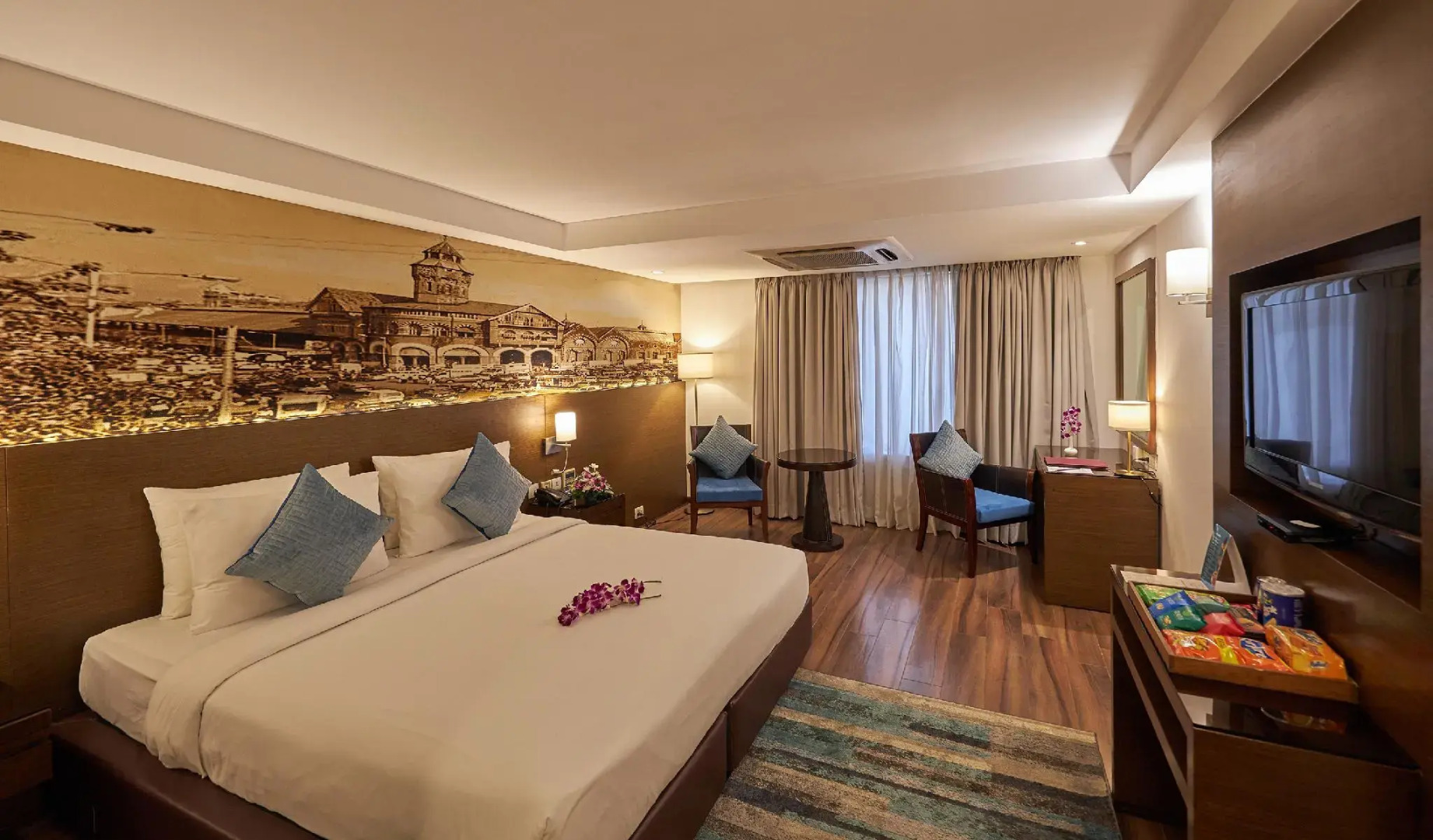 Royal Orchid Central Grazia