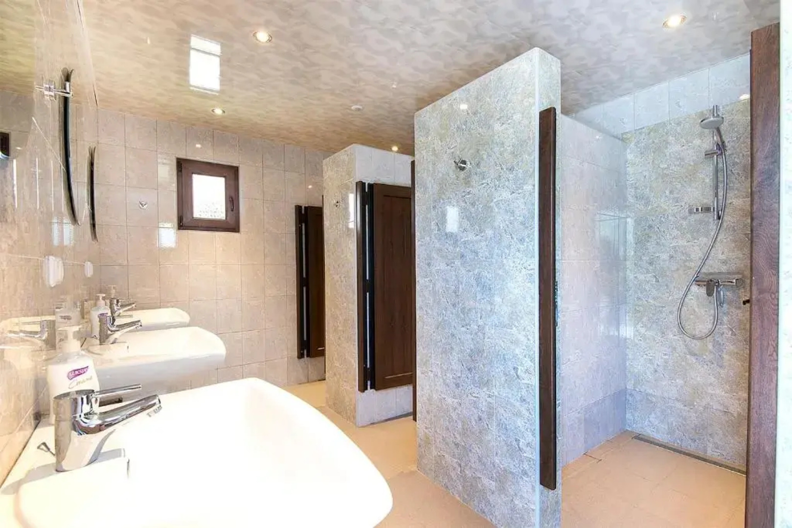 Bed & Breakfast 3 Gs