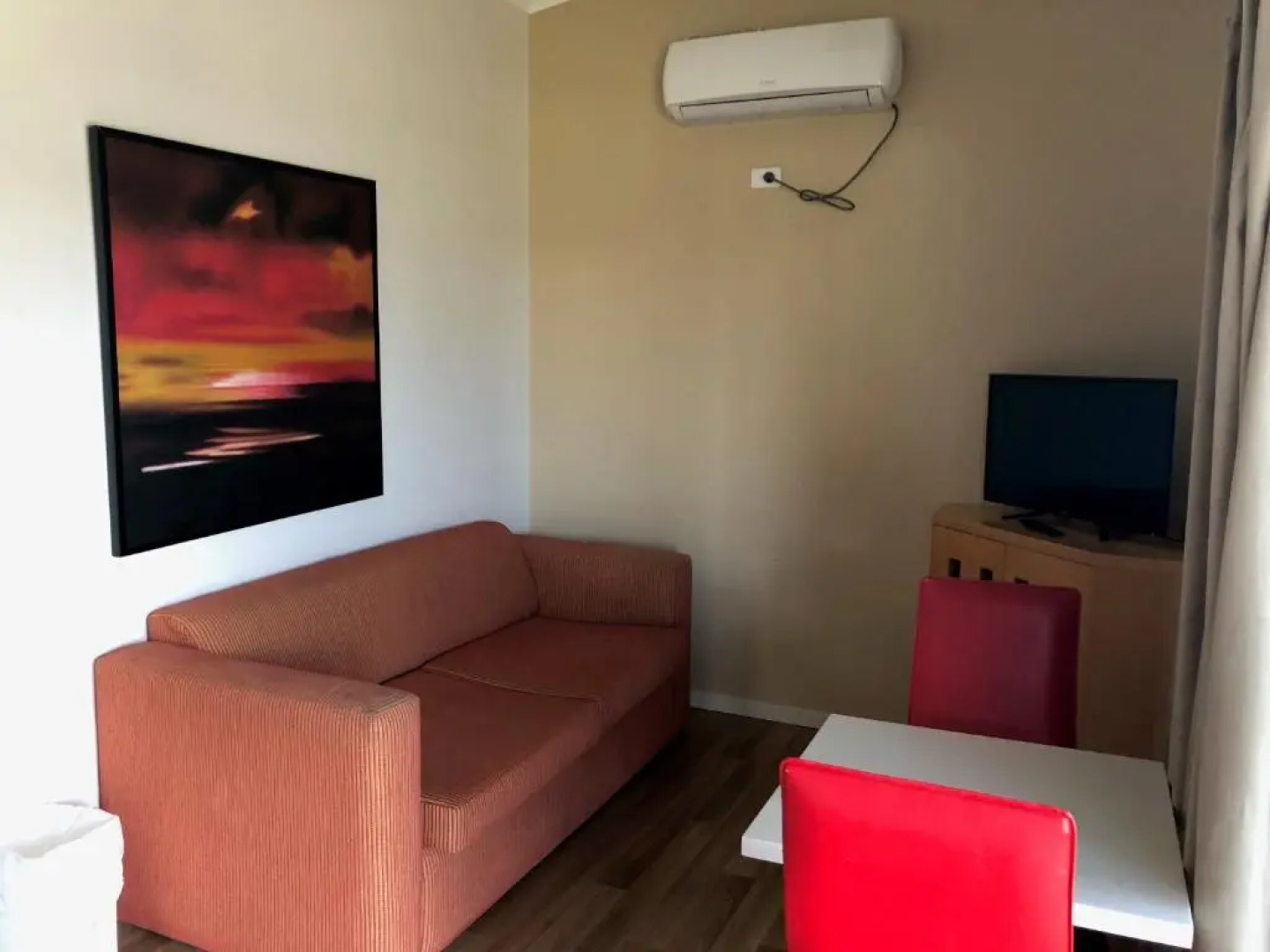 Australian Motor Homes Tourist Park