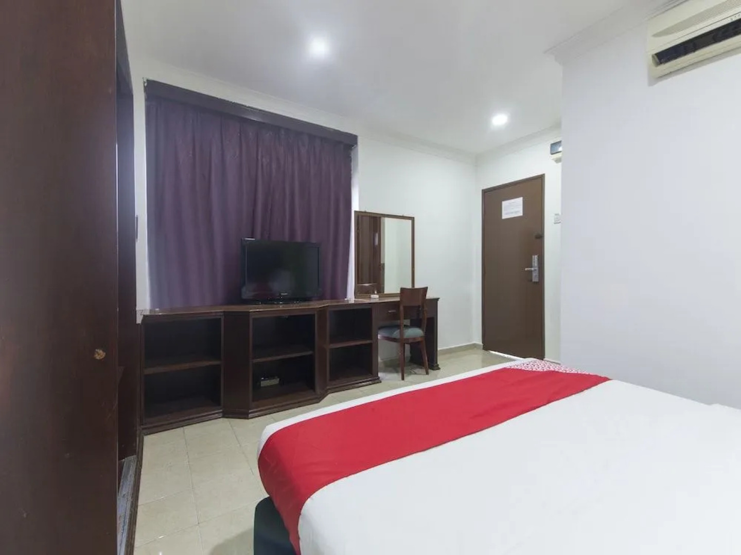 OYO 964 Venice Fajar Hotel