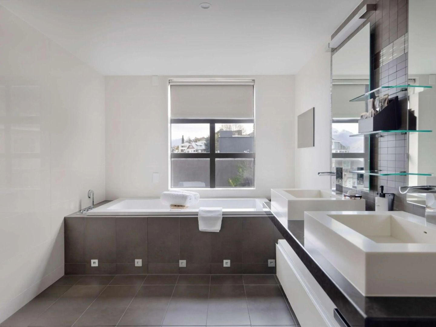 Sofitel Queenstown Hotel & Spa