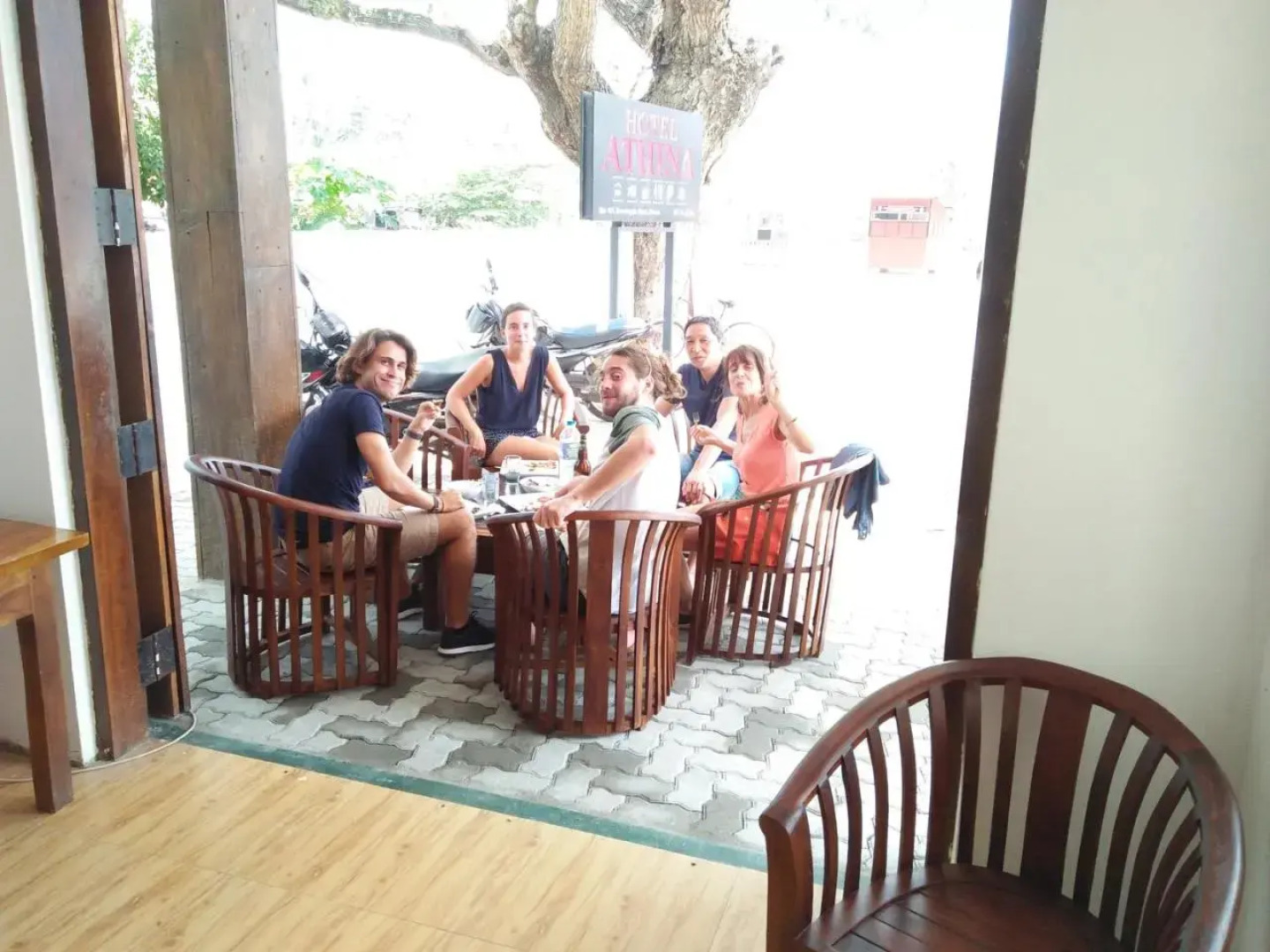 Hotel Athina & Restaurant