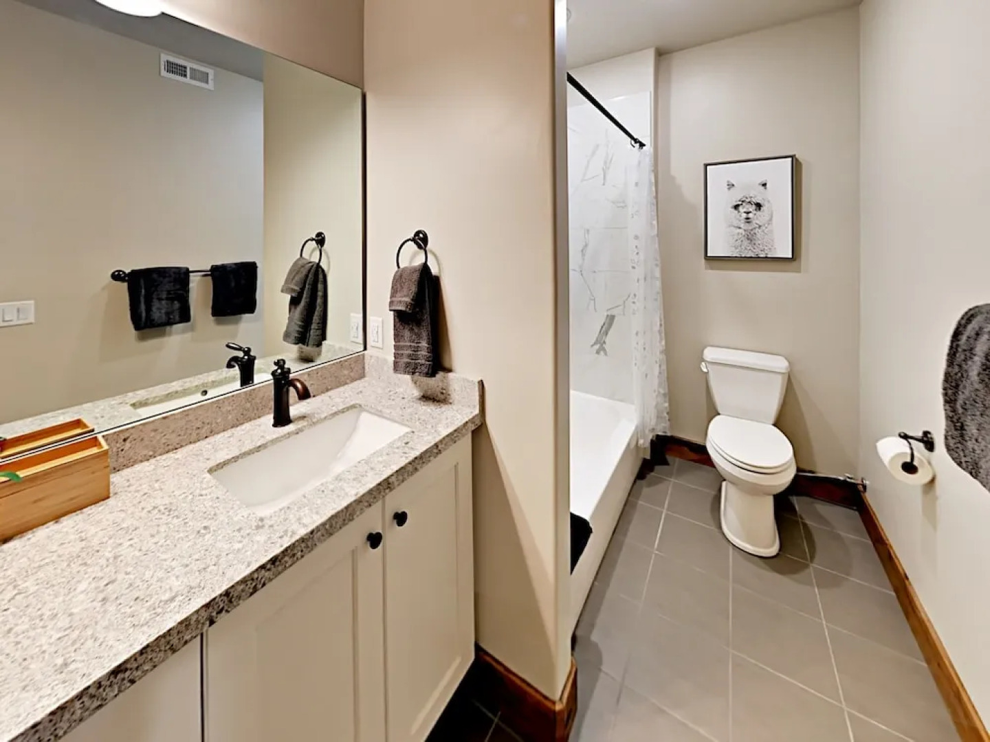 1288 Deer Park Circle Condo #103 3 Bedrooms 2 Bathrooms Condo