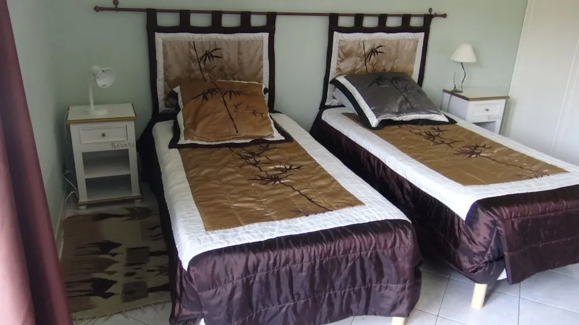 Le Cabanon De Regine Chambre Dhotes