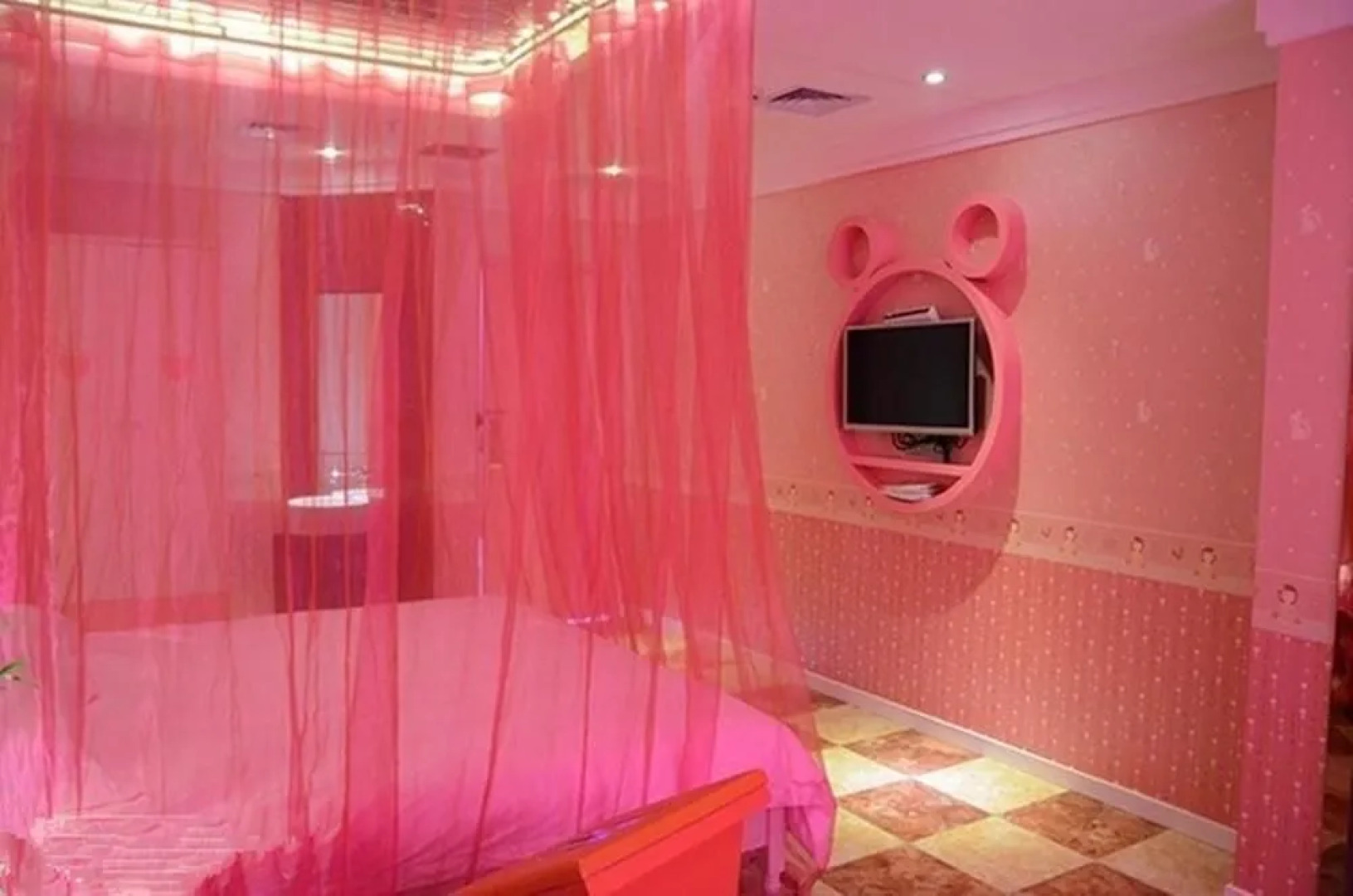 Yichang Xiangjiang No. 1 Hotel