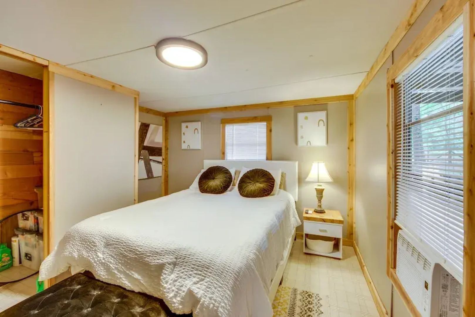 Hemphill Home w/ Community Perks < 1 Mi to Water!