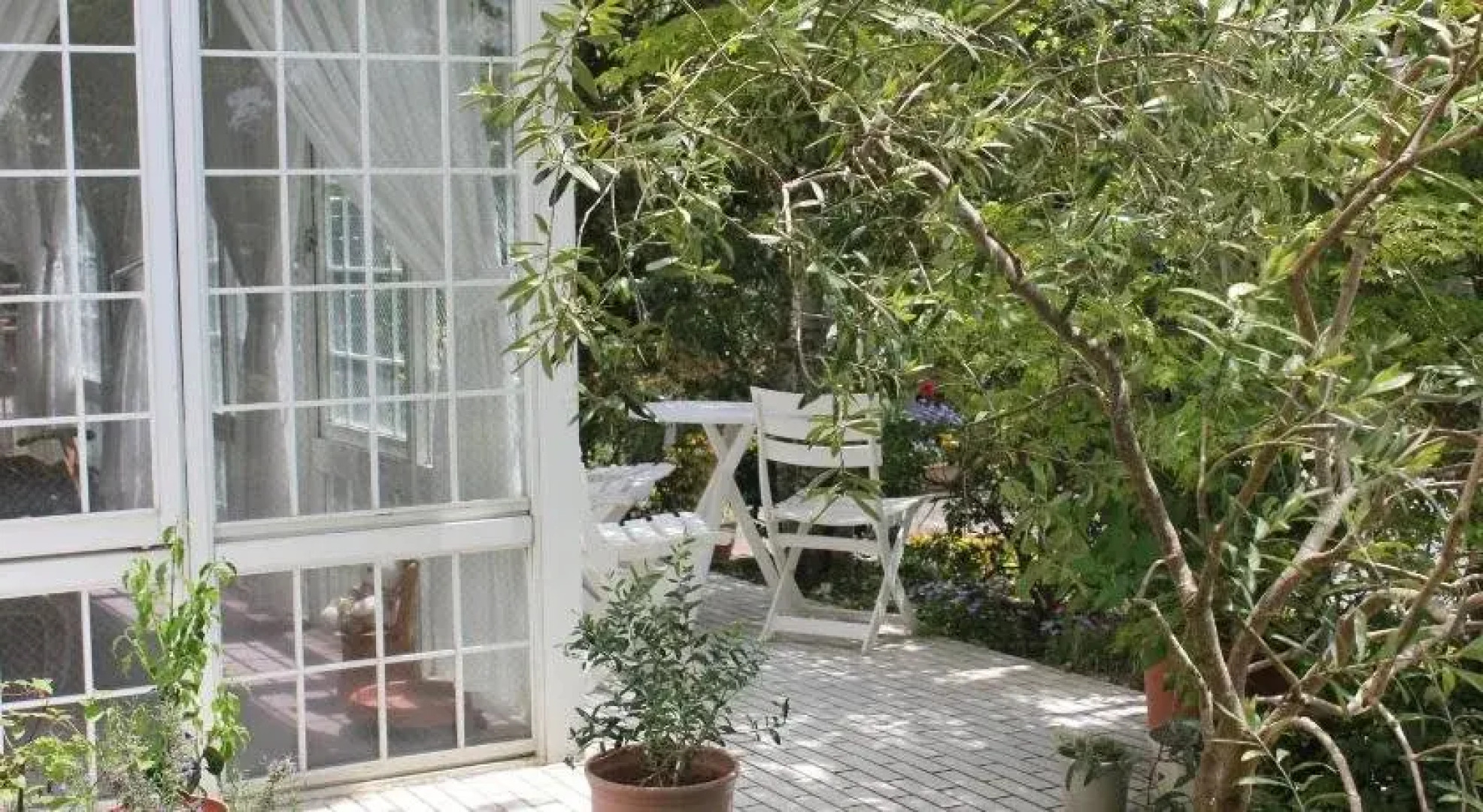 Shirako White Palace