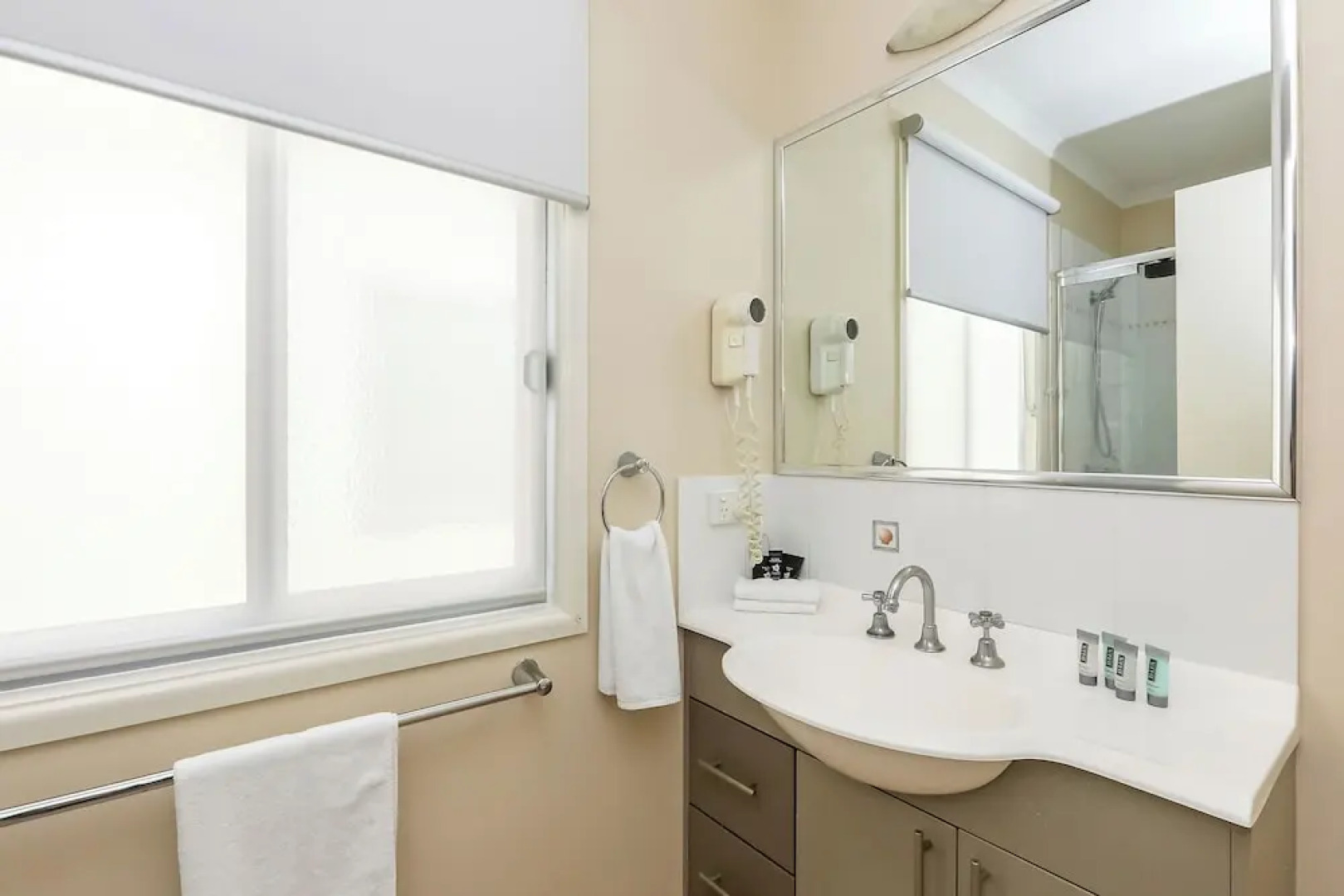 Reflections Shaws Bay - Holiday Park