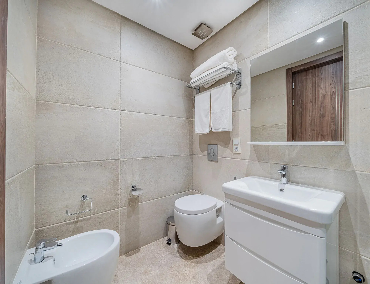 Mnar Castle Apartments