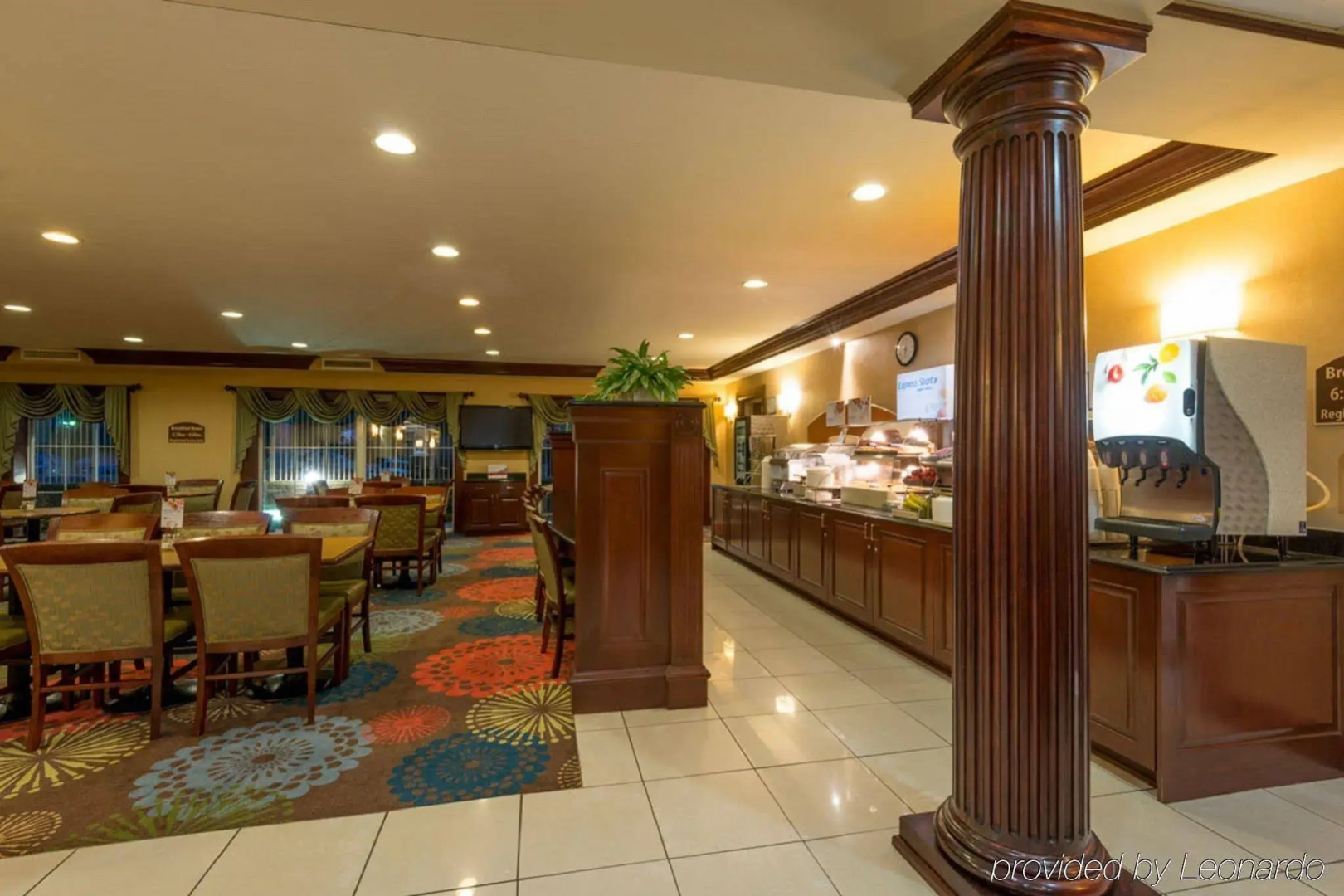 Holiday Inn Express & Suites Asheville SW - Outlet Ctr Area by IHG