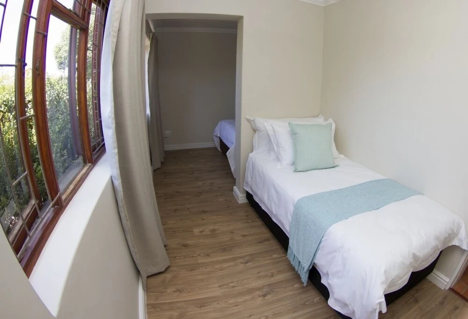 The Roundhouse Guesthouse