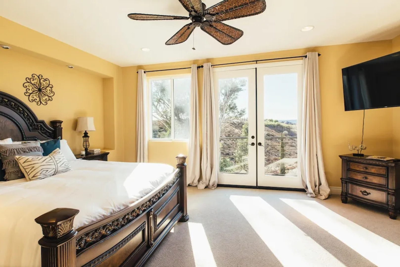 Via Del Sur By Avantstay Spanish Villa W Views Walk To Wineries