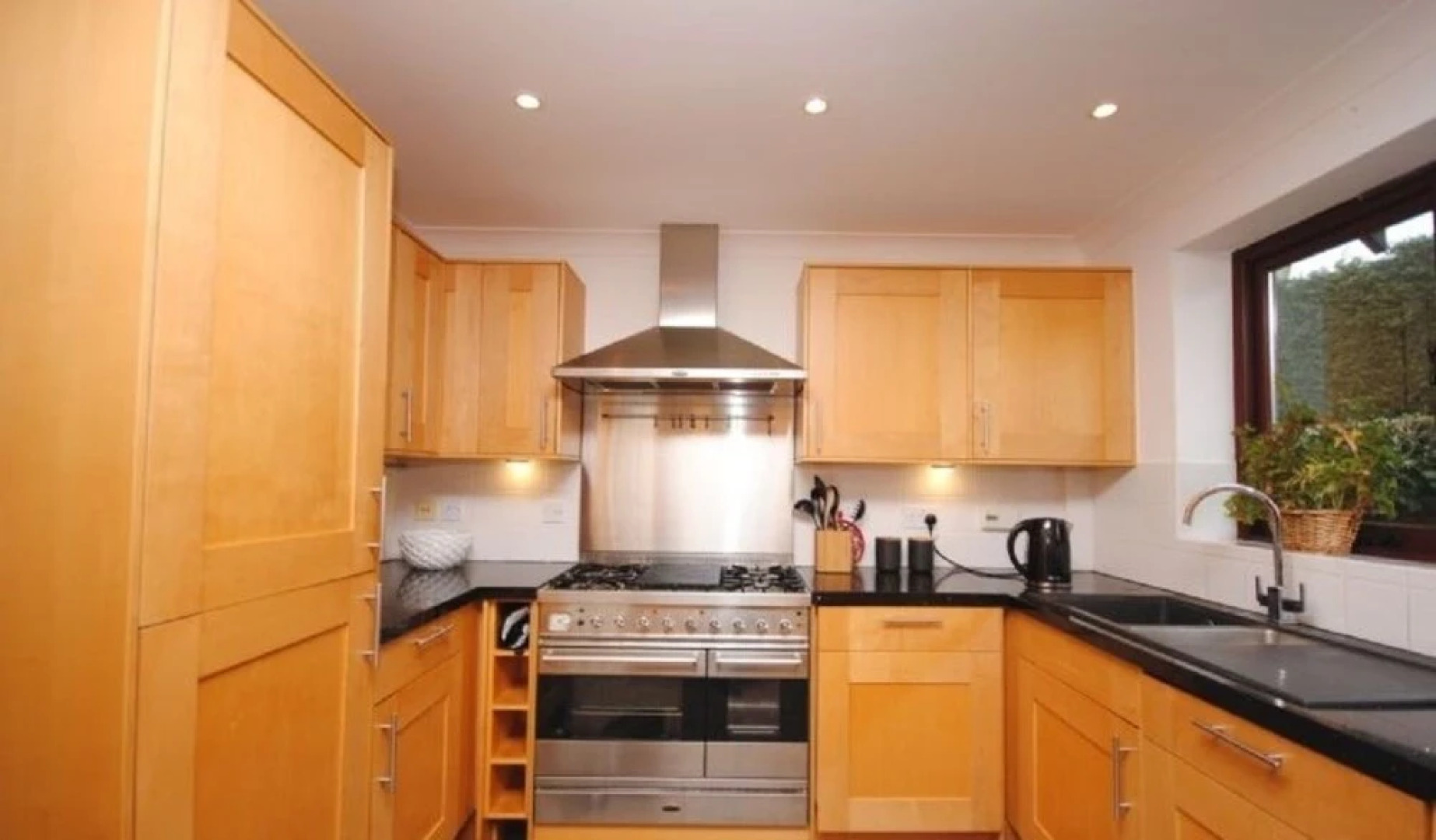 Old Lock Cottage, Birdham 397455