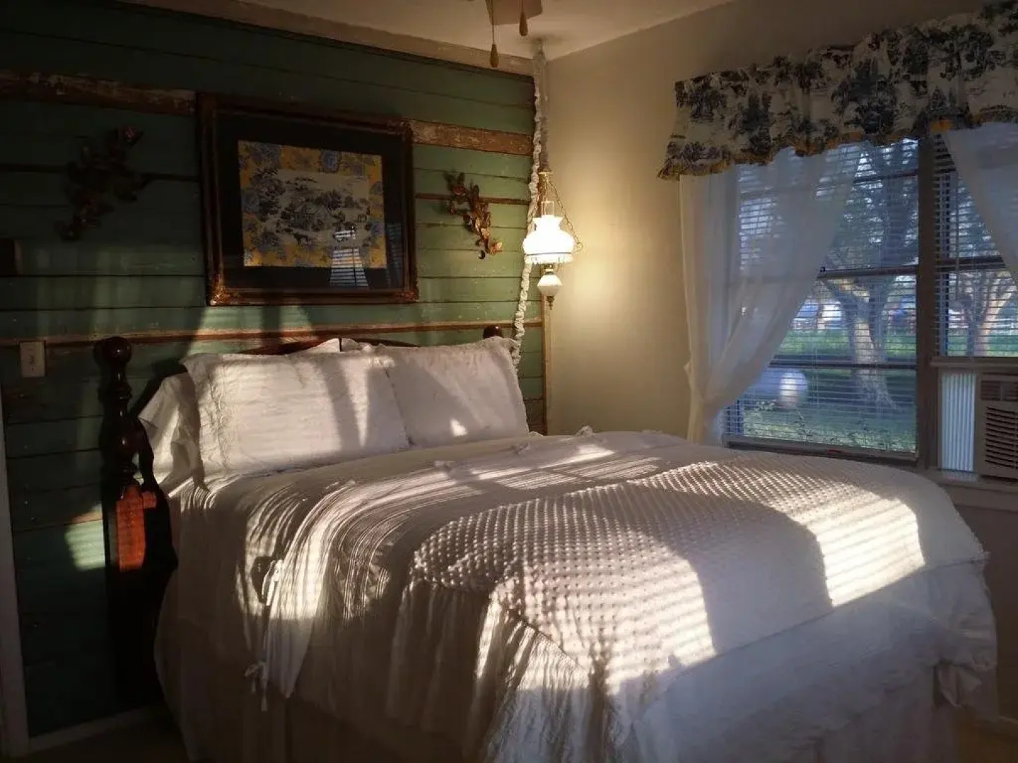 The Hoffmann Vacation Rental Bed & Breakfast
