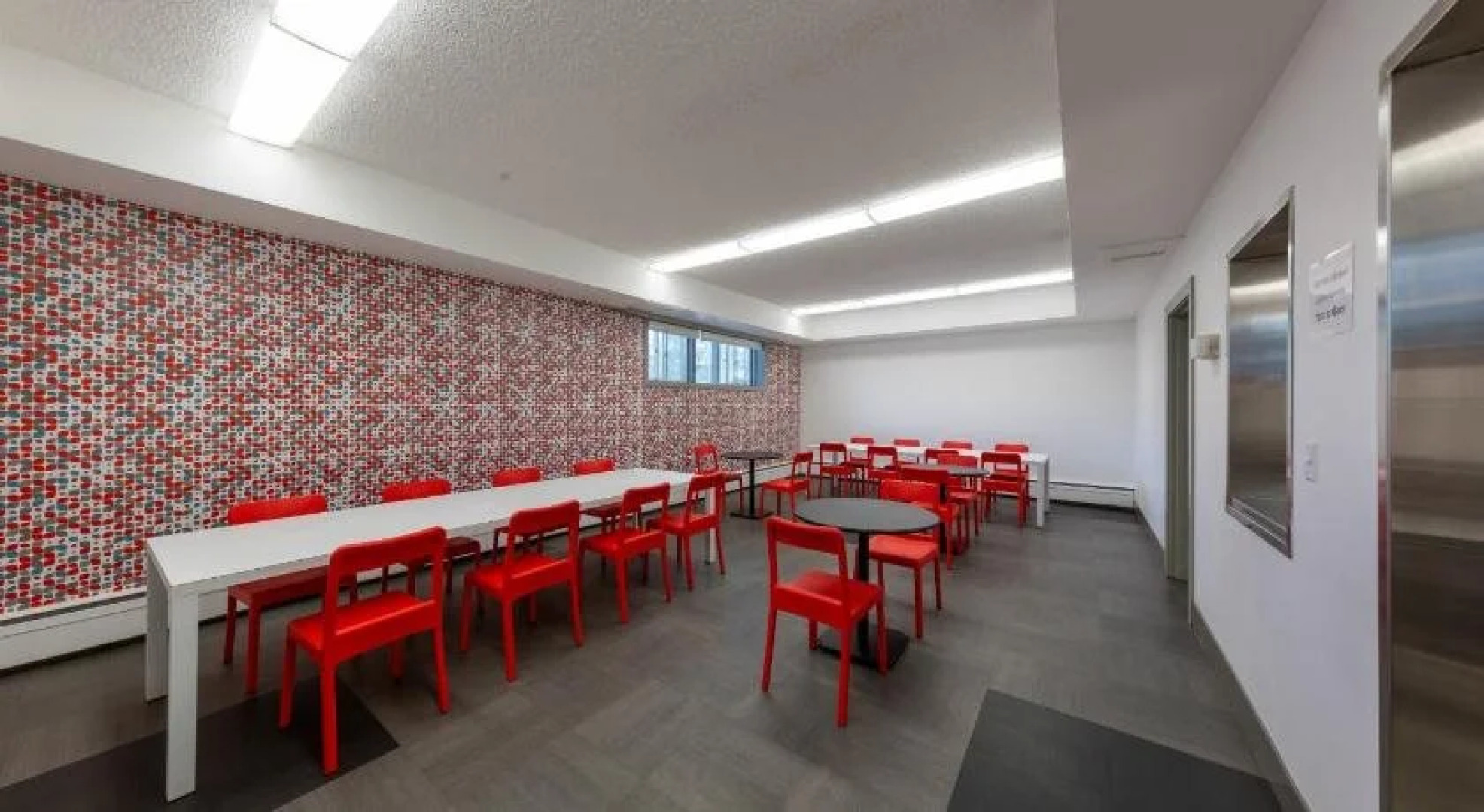 HI Edmonton - Hostel