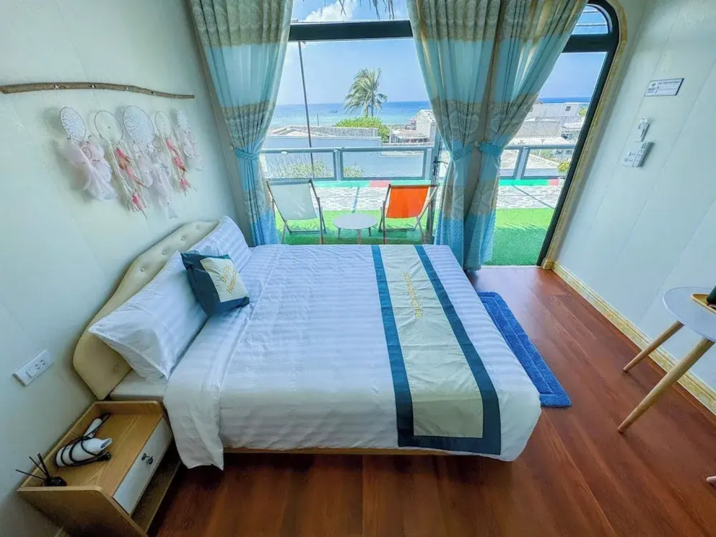 Dai Dat Homestay - Phu Quy Island