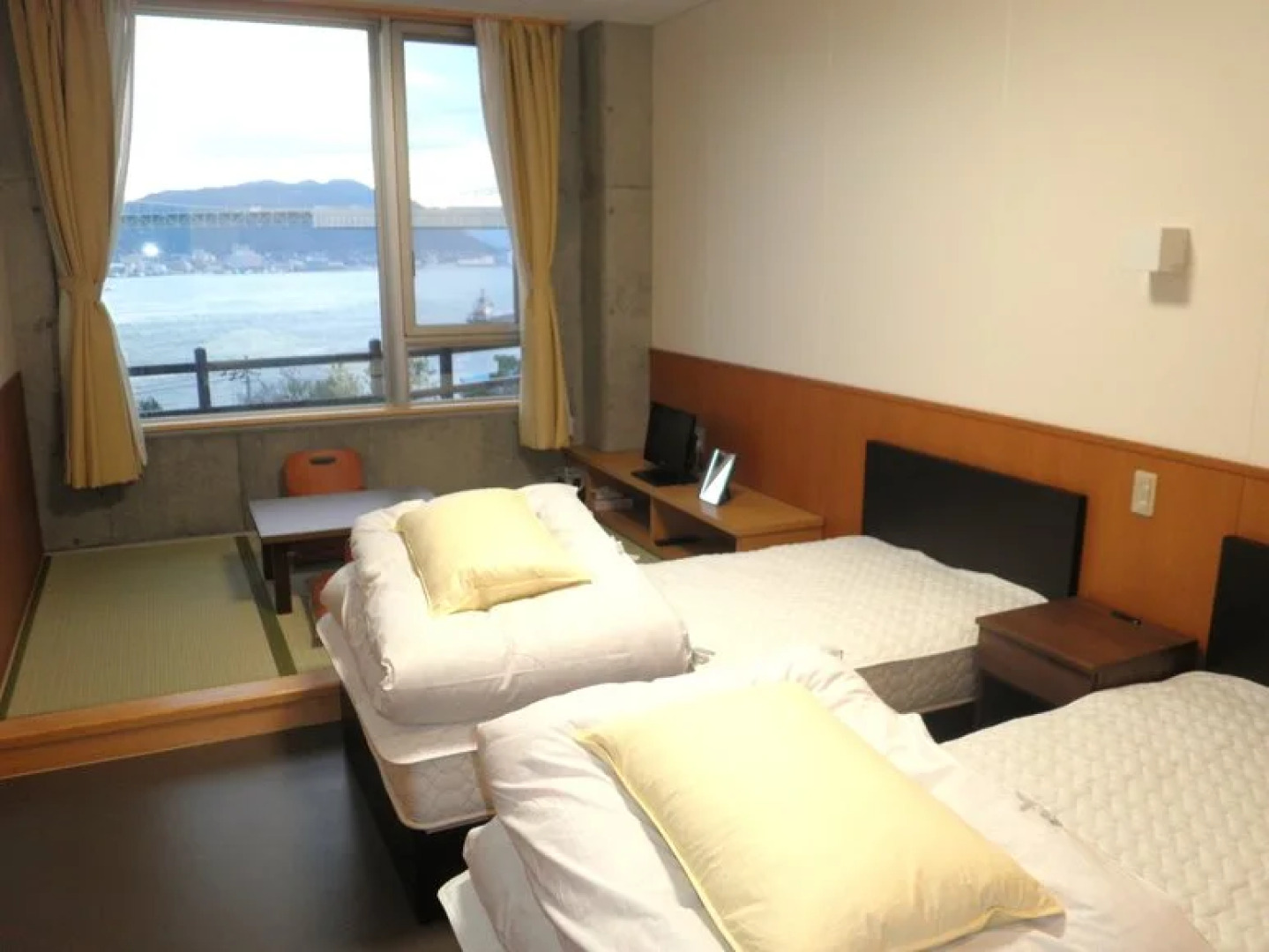 Shimonoseki Hinoyama Youth Hostel
