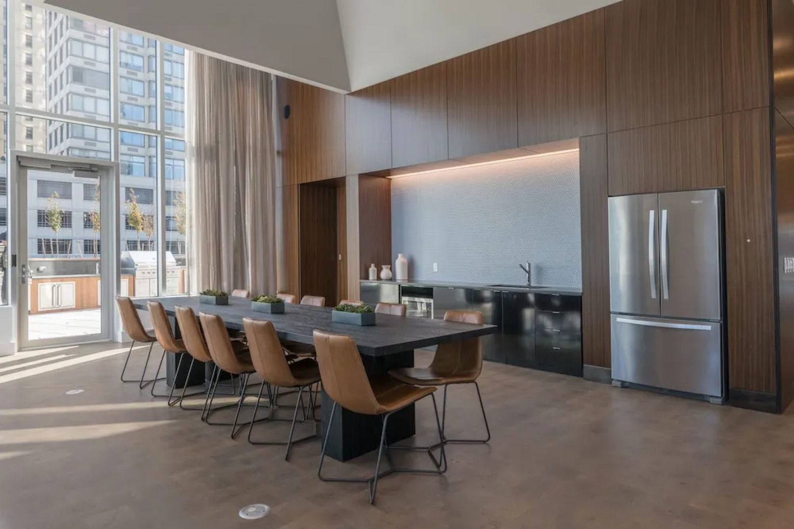 Dream Home Luxury Suites