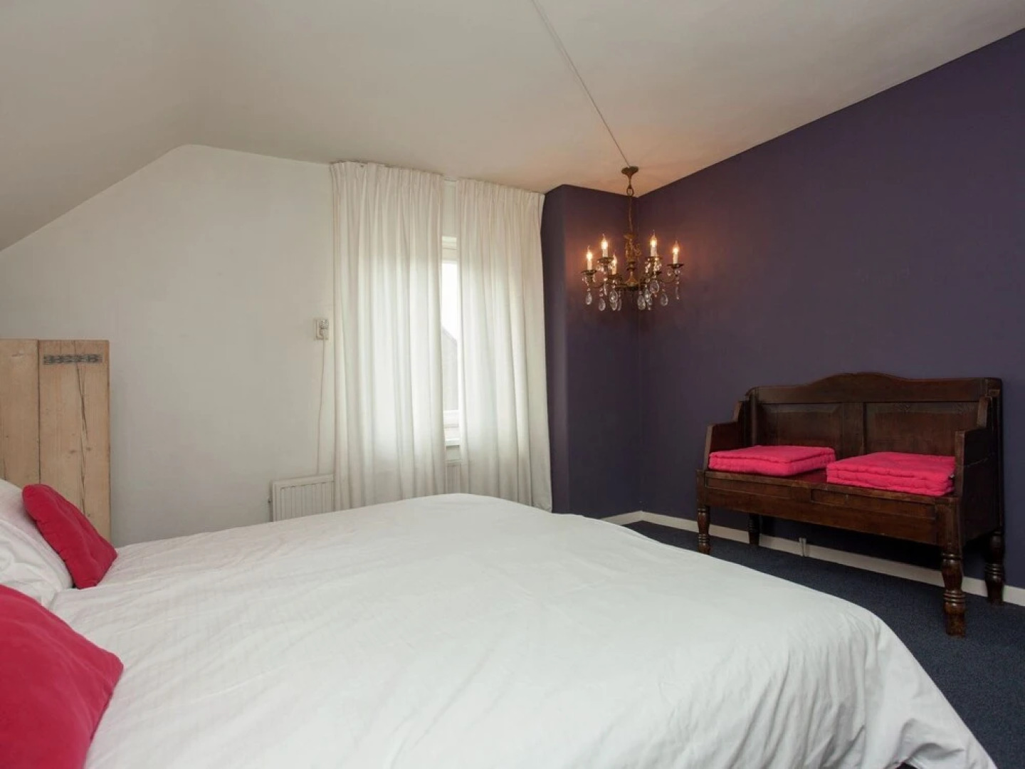 Majestic, Large Holiday Home near Leende Located Between Meadows & Forests