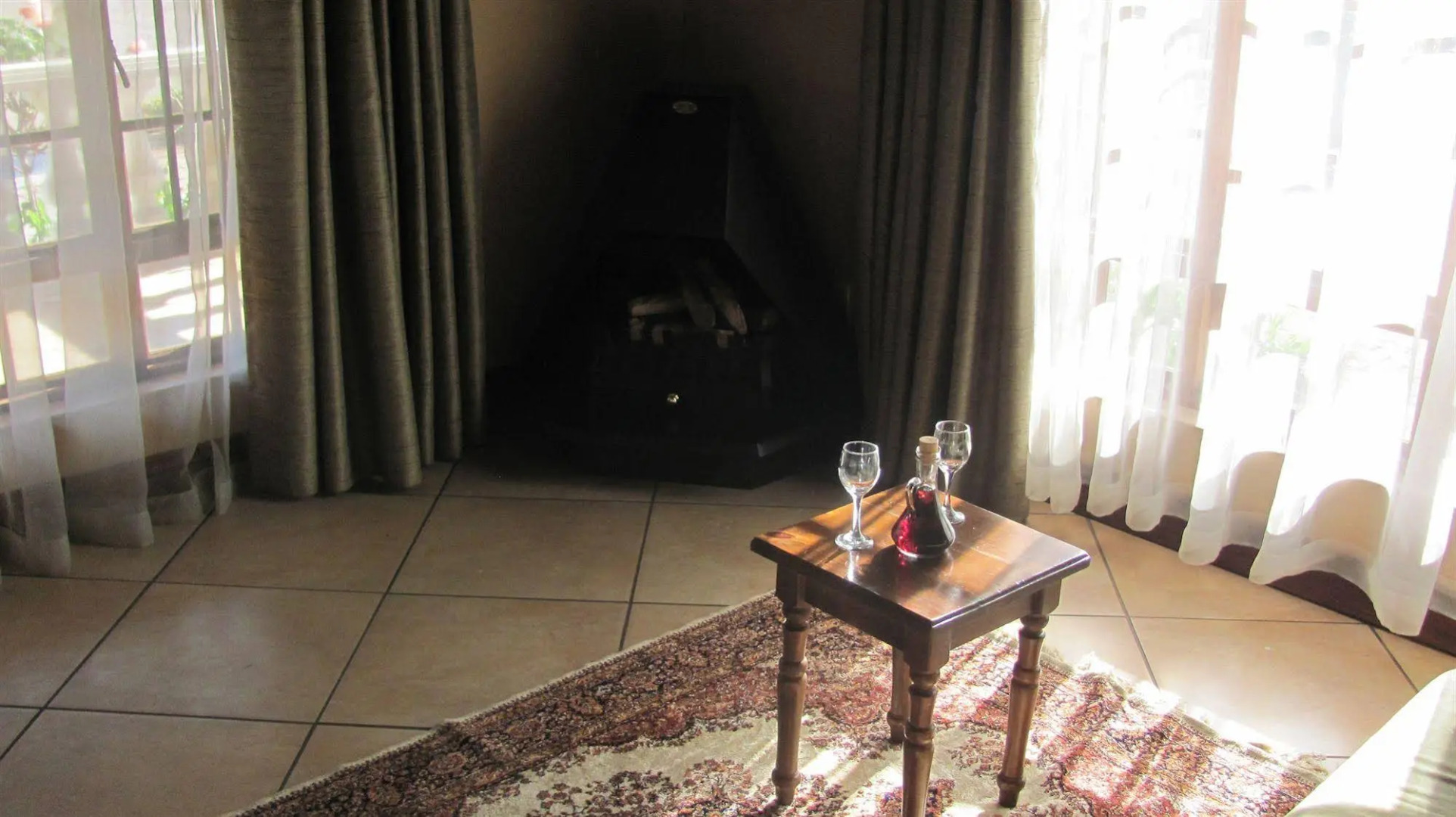 Flamingos Nest Guest House