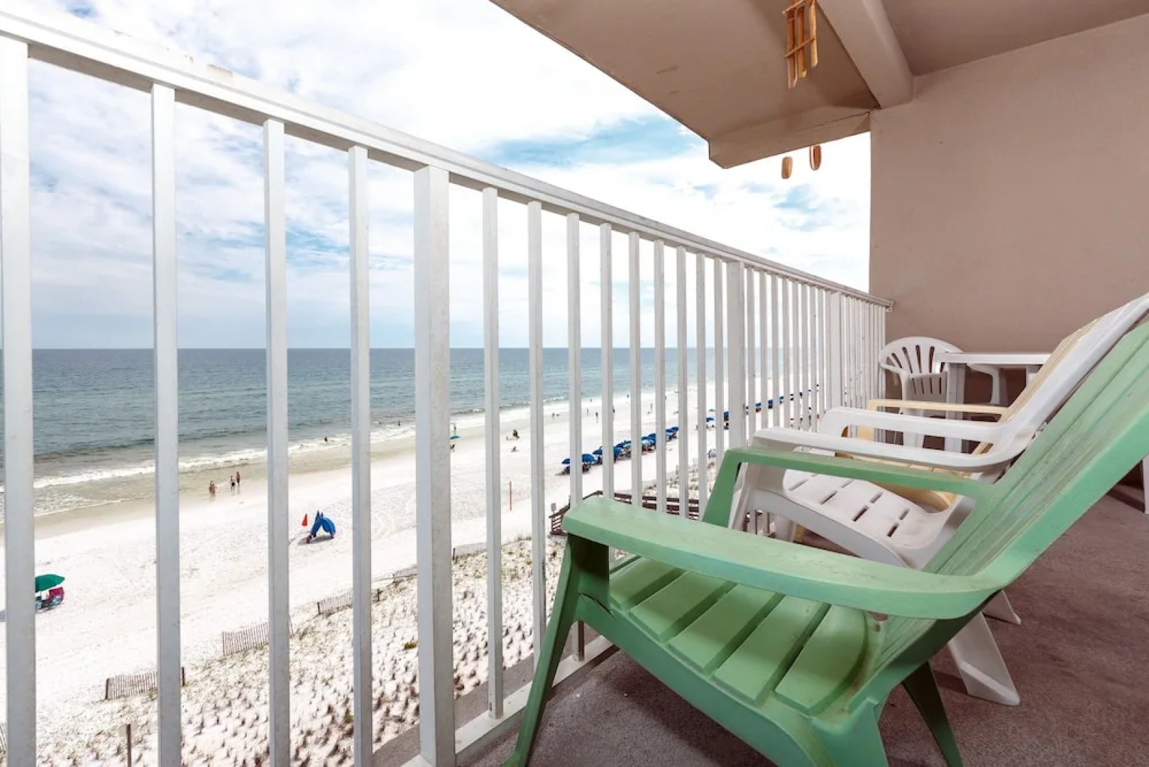 Emerald Twrs West 5006 by Brooks and Shorey Resorts