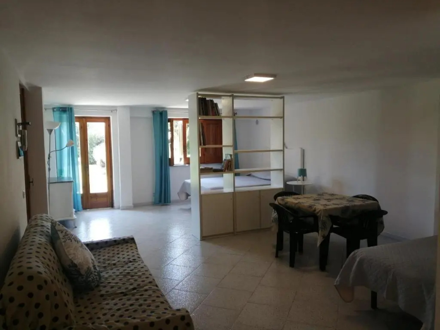 Appartamento con giardino con accesso a mare