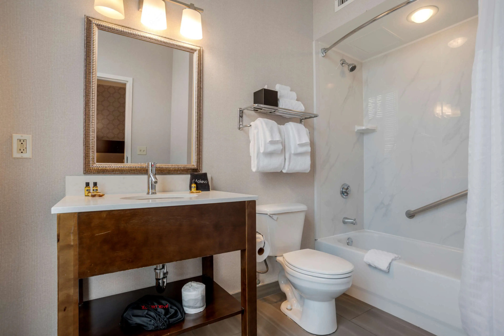 Best Western Plus St. Christopher Hotel