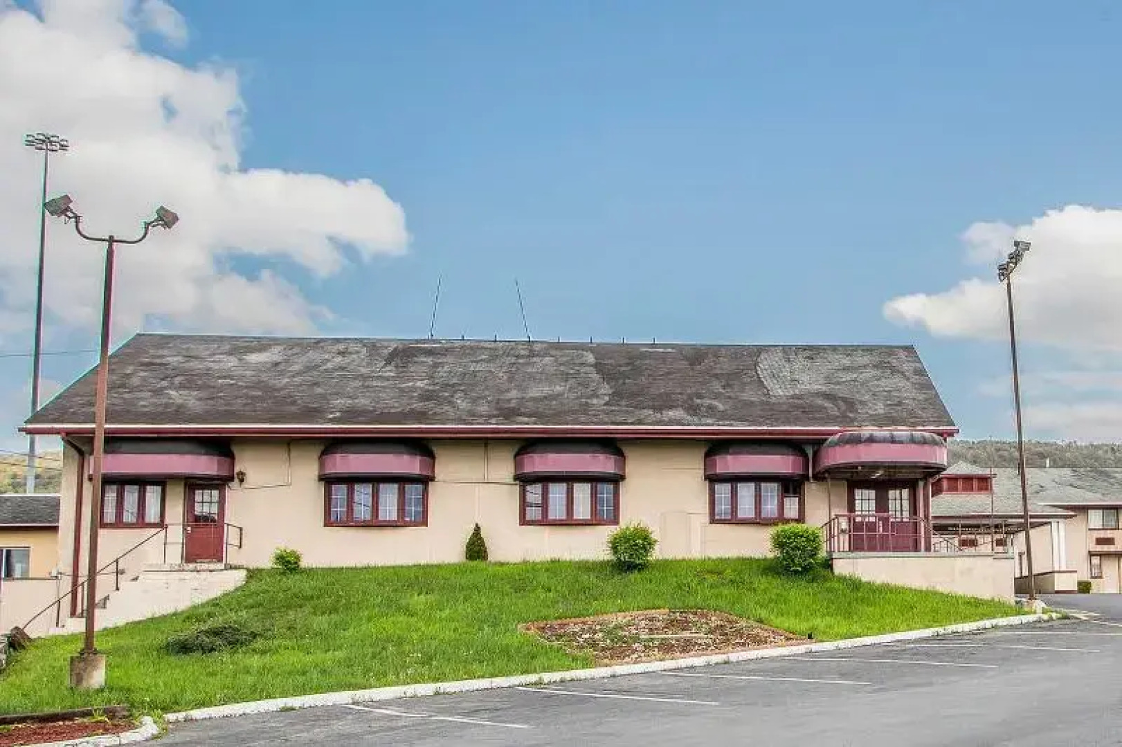 Econo Lodge Breezewood