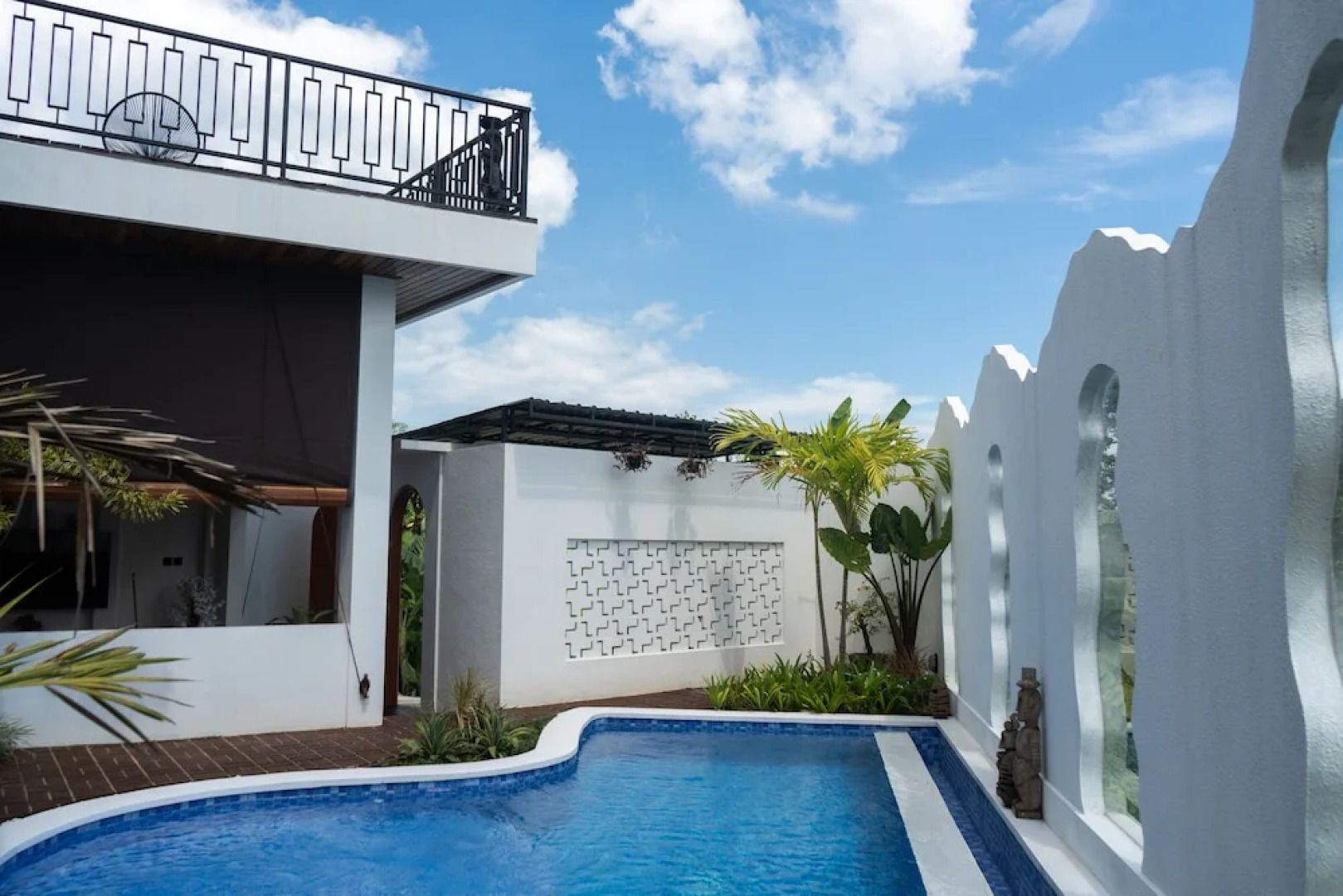 Santorini Luxury Villa