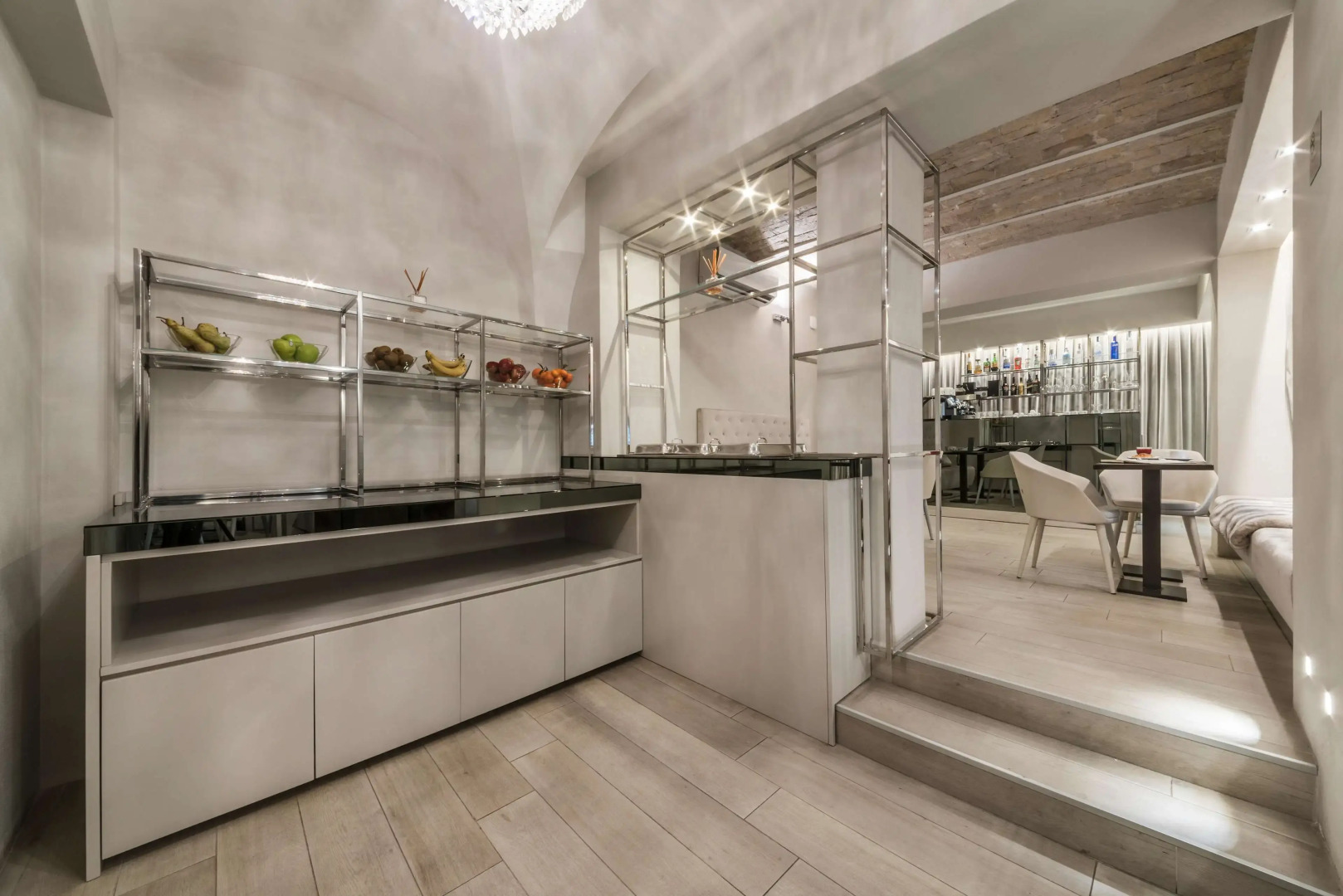 Terrace Pantheon Relais