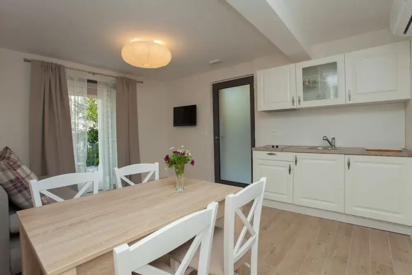 Guesthouse Augusta Insula