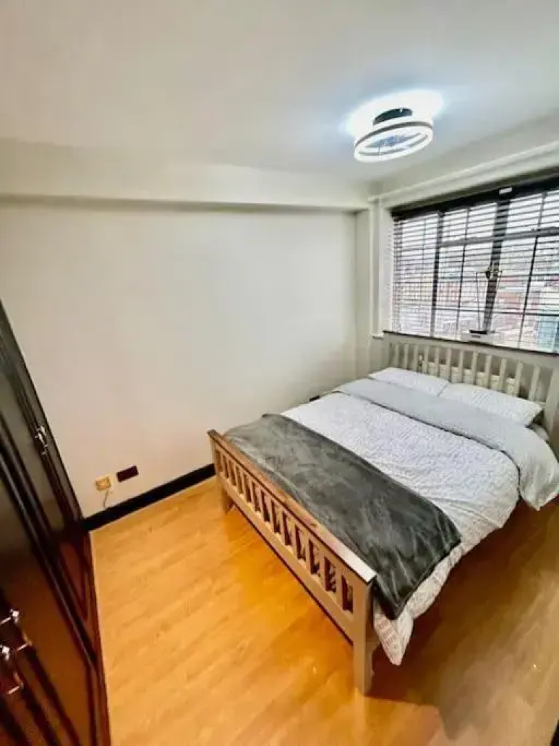 Vive Unique - Chelsea Cloisters Apartment