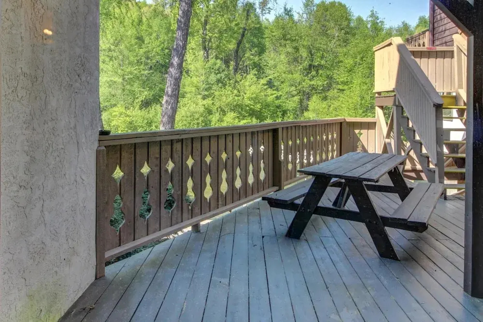 Chattahoochee River Edge Condominiums