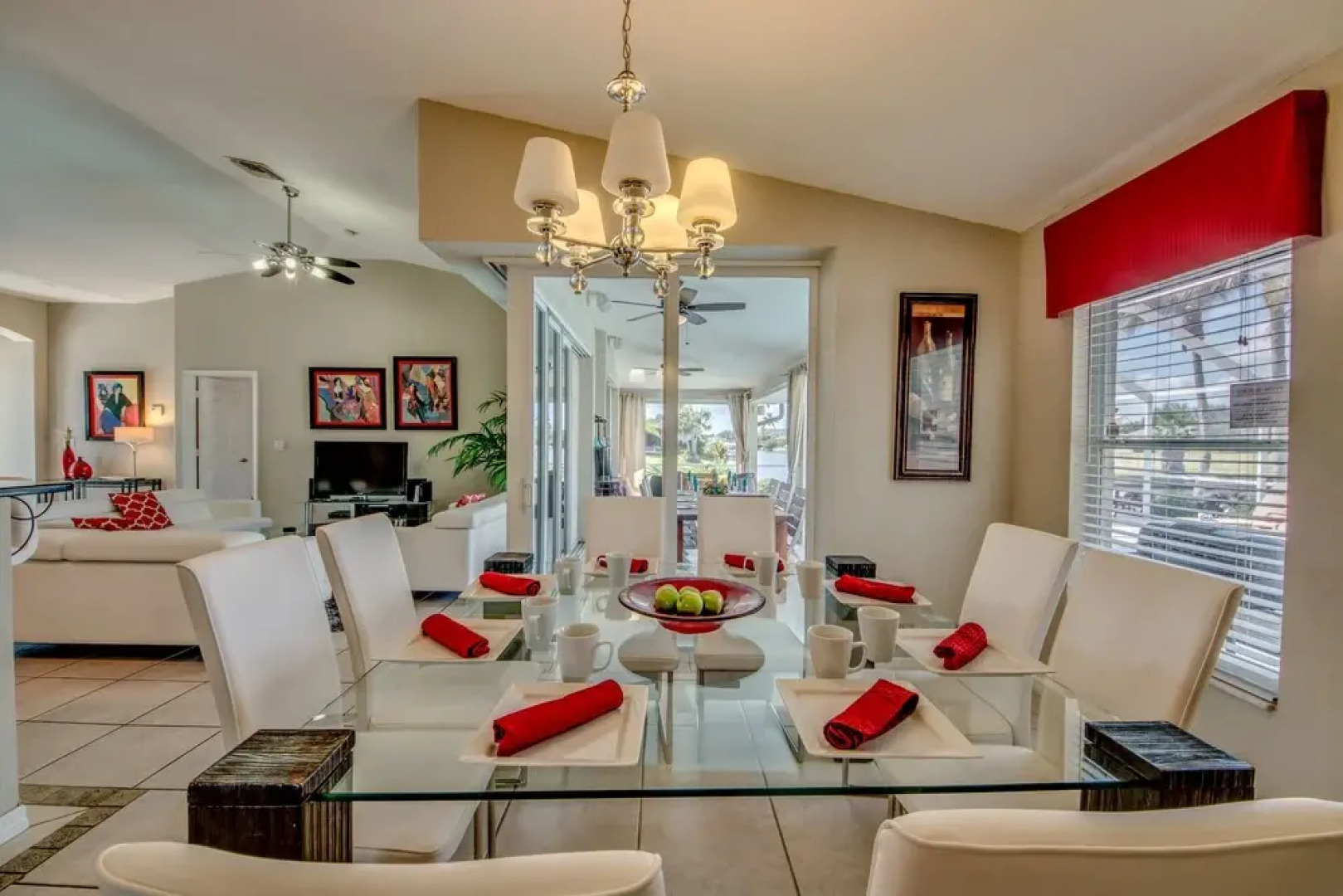 Villazo Ann - Roelens Vacations