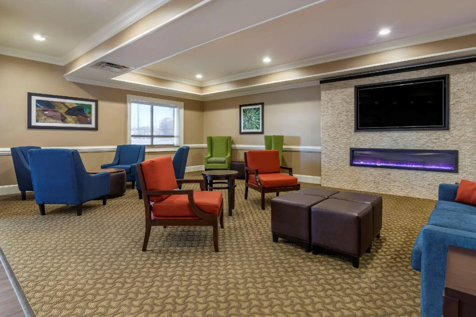 Comfort Inn & Suites