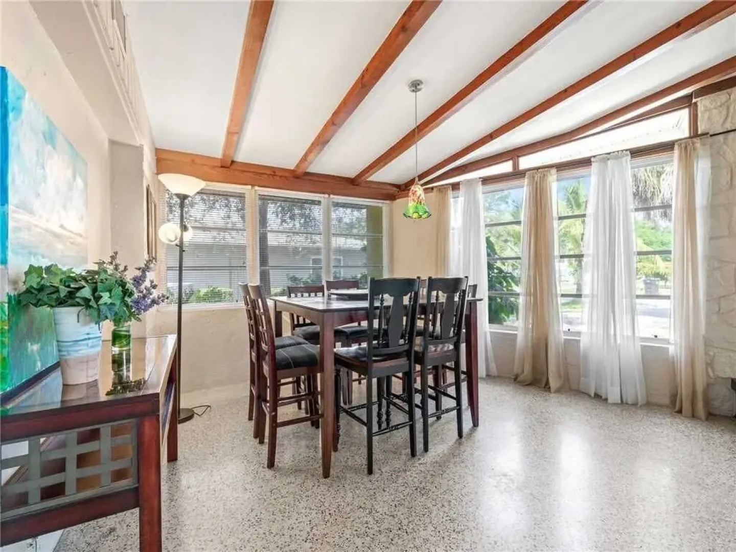 Villas Mansion - Four Bedroom Home