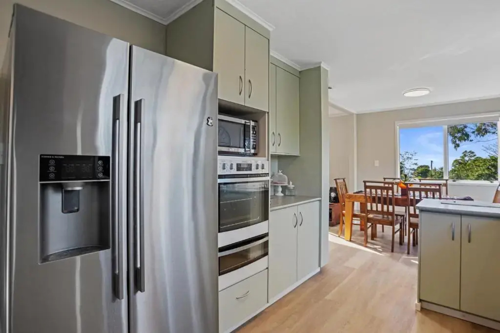 Nanny's Beach House - Waihi Beach Holiday Home