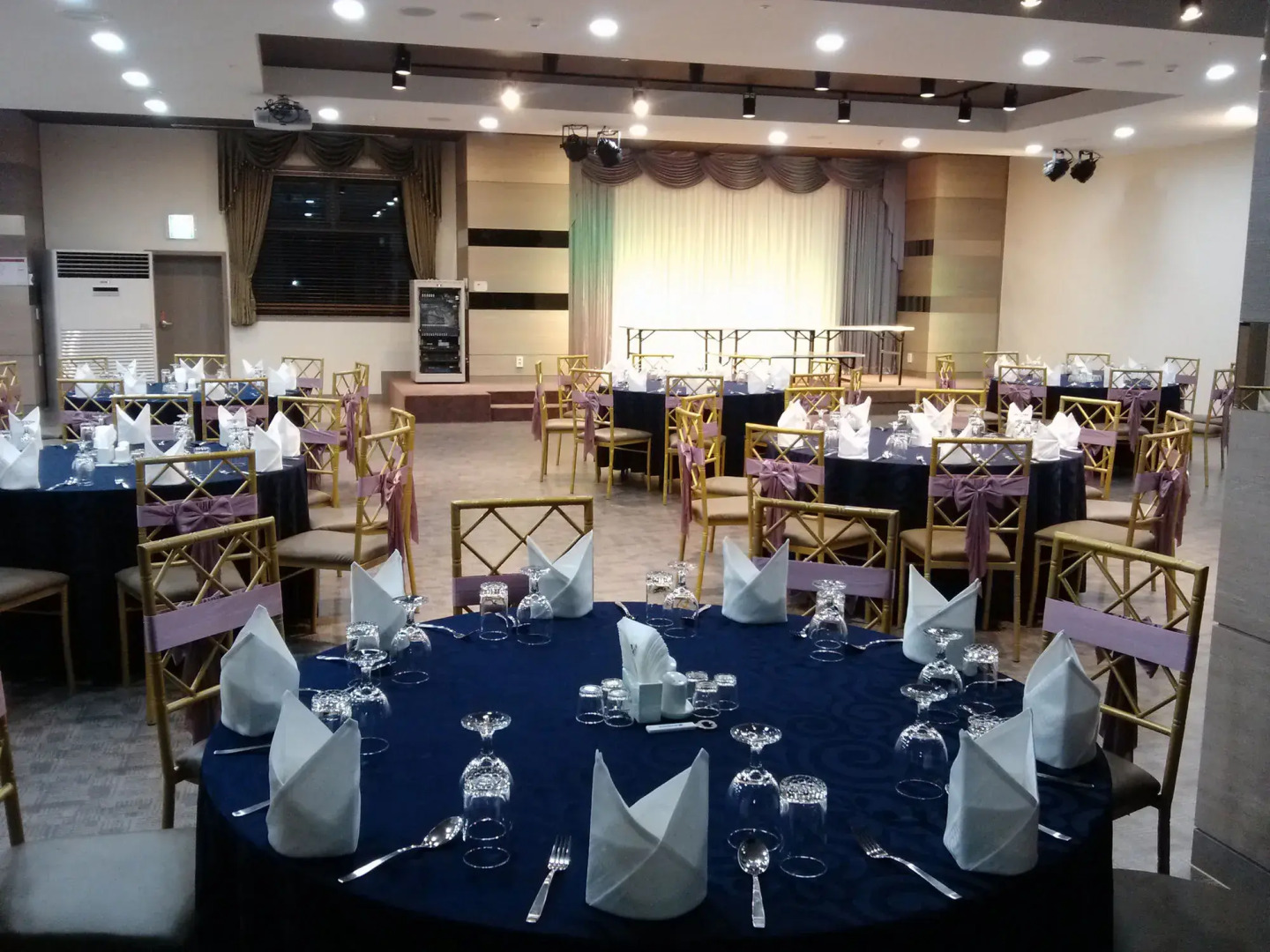 Hyunjin Tourist Hotel