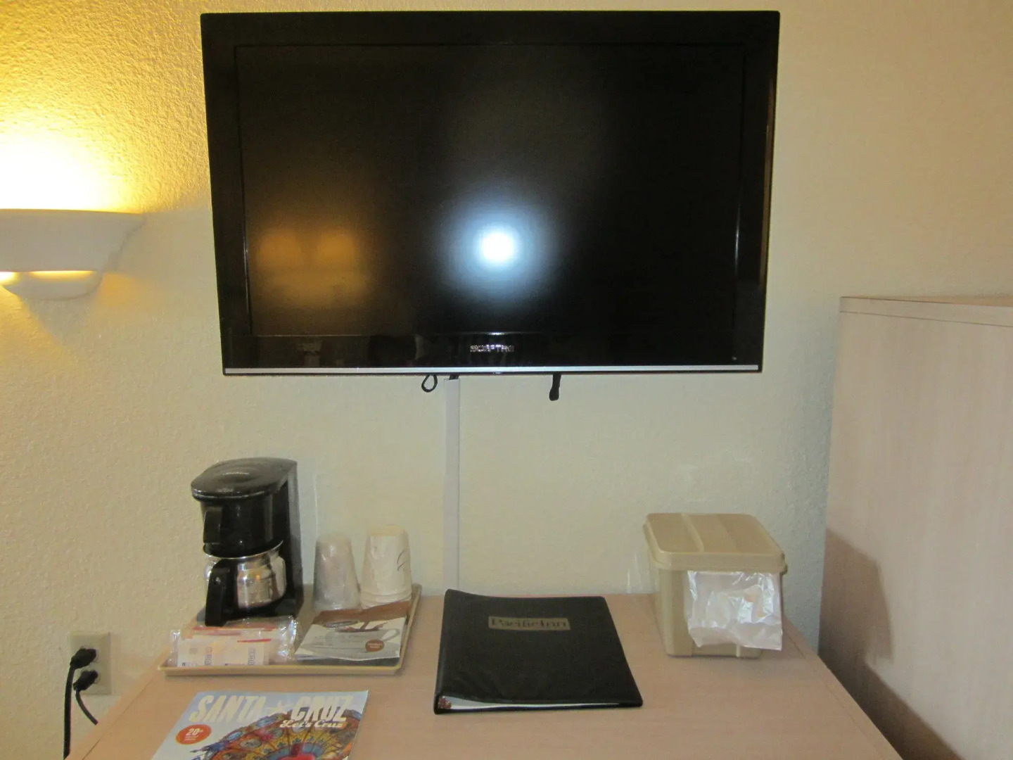 The Aqua Pacific Hotel