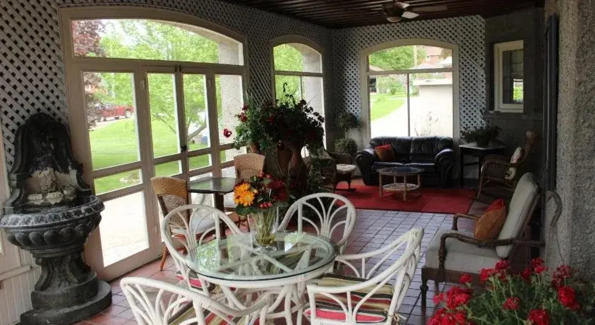 Grey Gables Inn