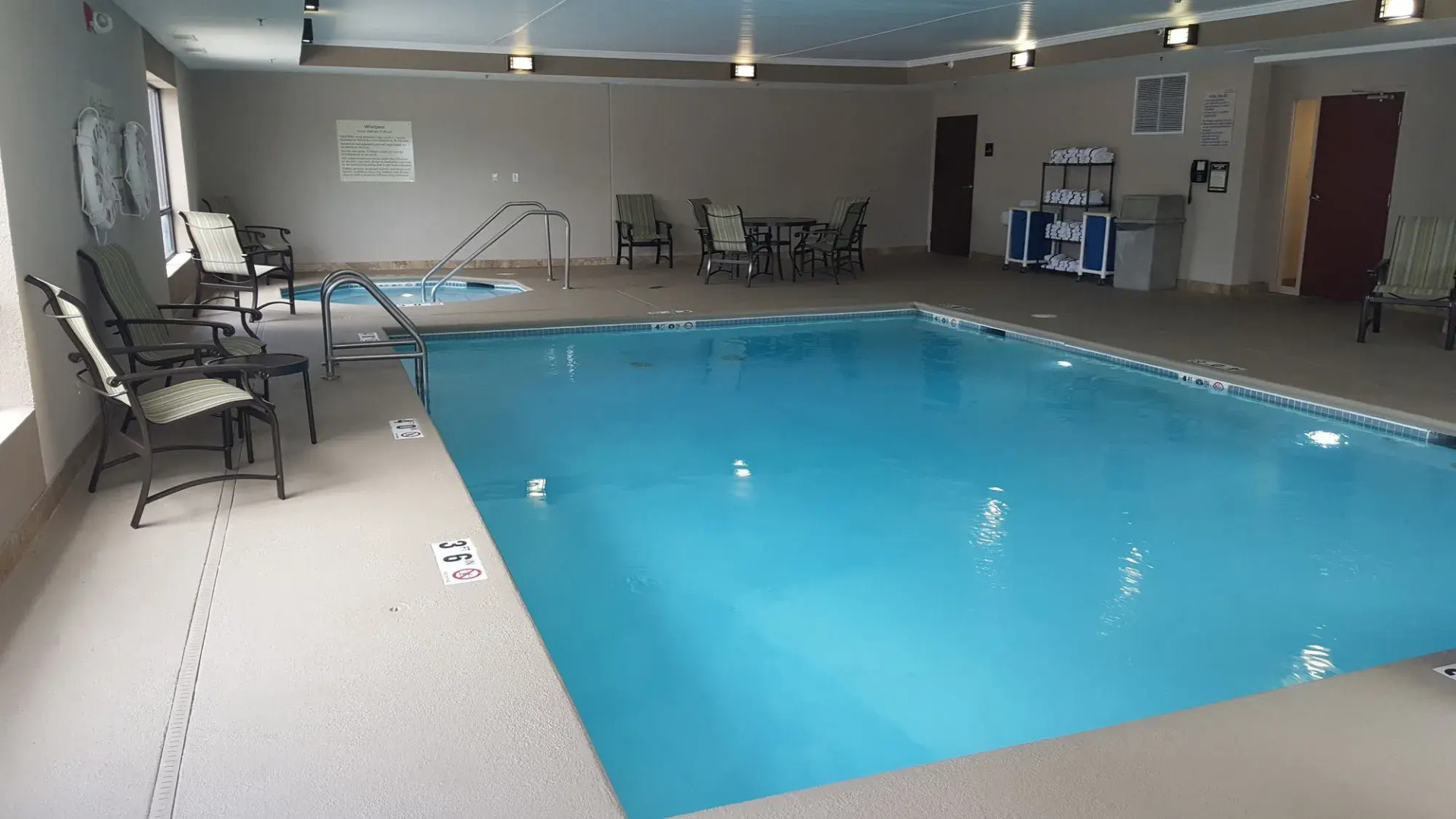 Quality Inn & Suites Quincy - Downtown