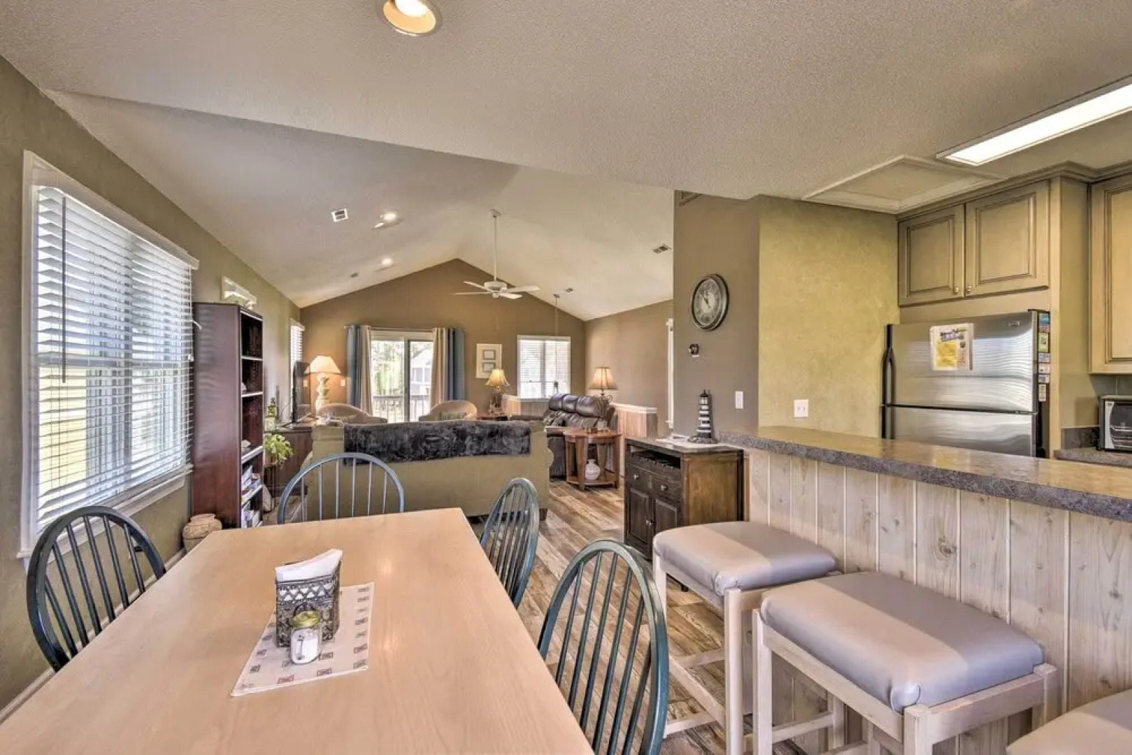 Home w/ Deck in Corolla Light: Walk to Beach!