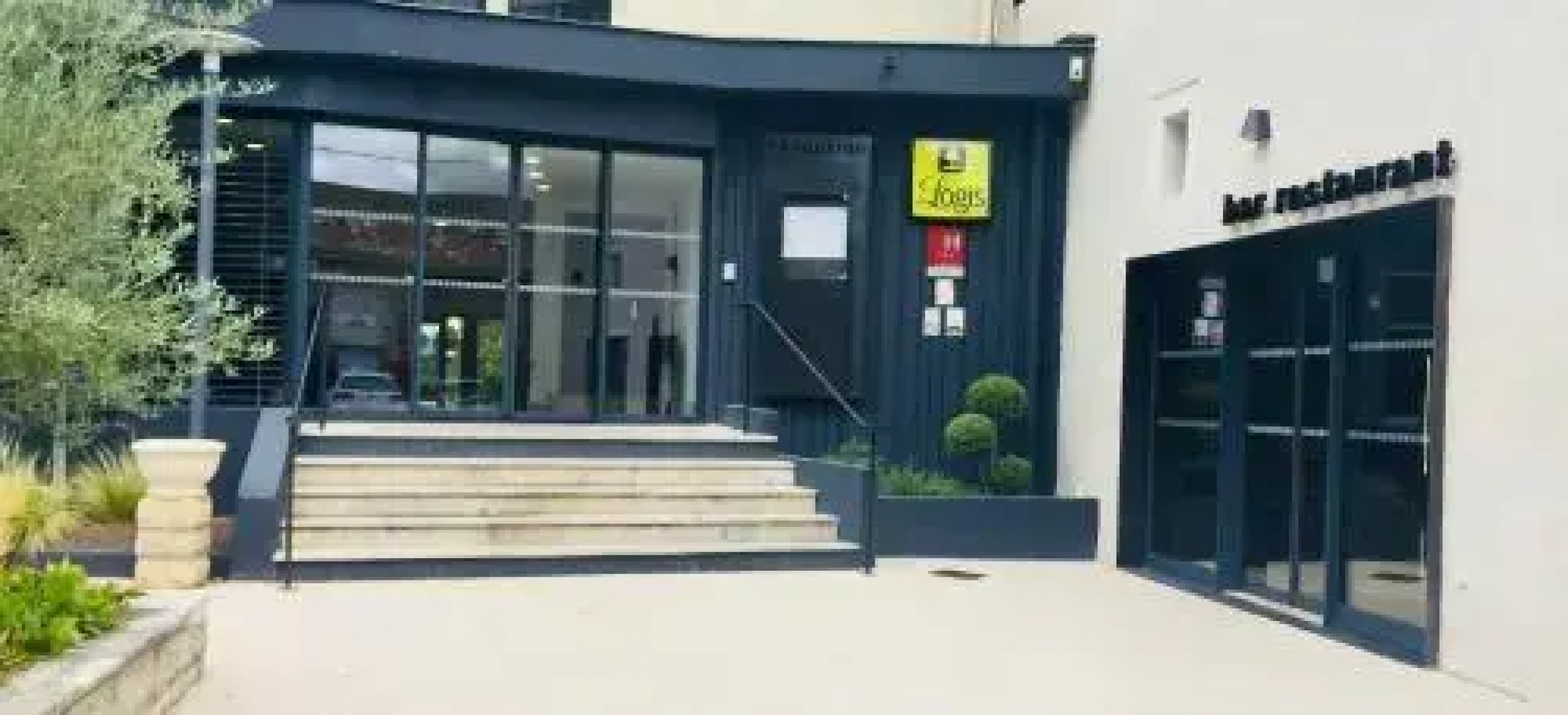 La Chartreuse Logis Hotel Restaurant