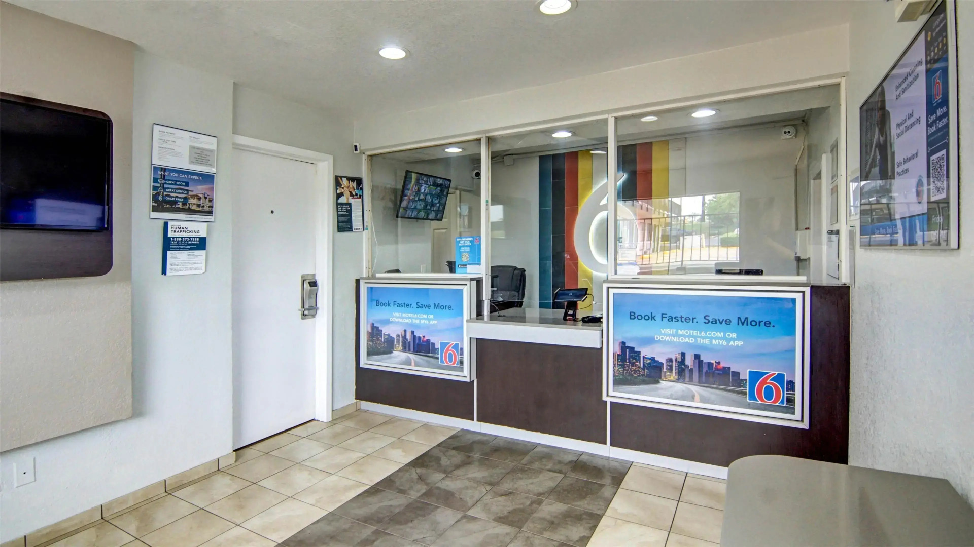 Motel 6 Longview, TX