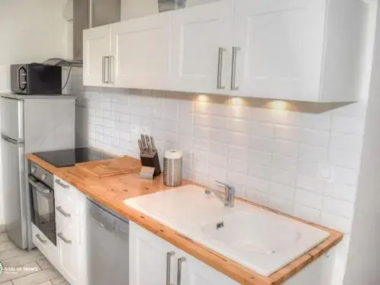 House La Jacqueminiere 2