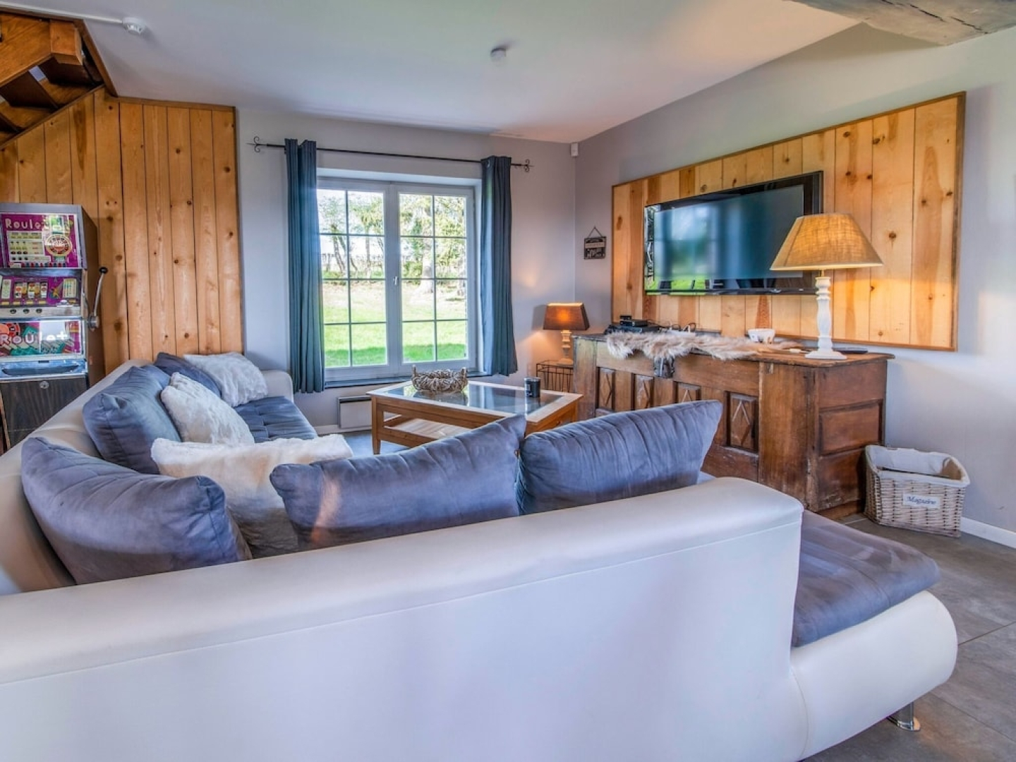 Chic Holiday Home in Polleur With Sauna