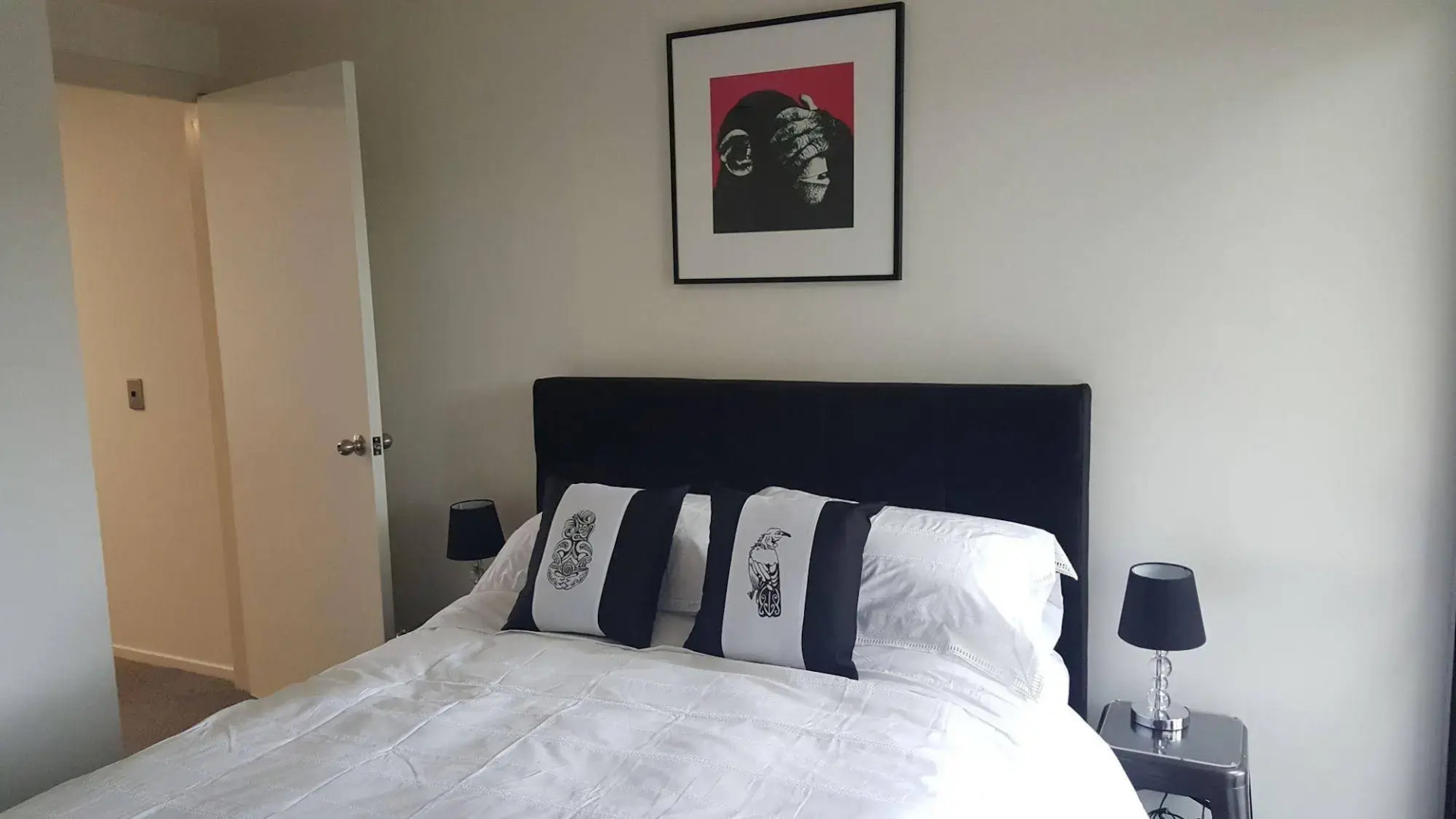 Snug In the City Apartment