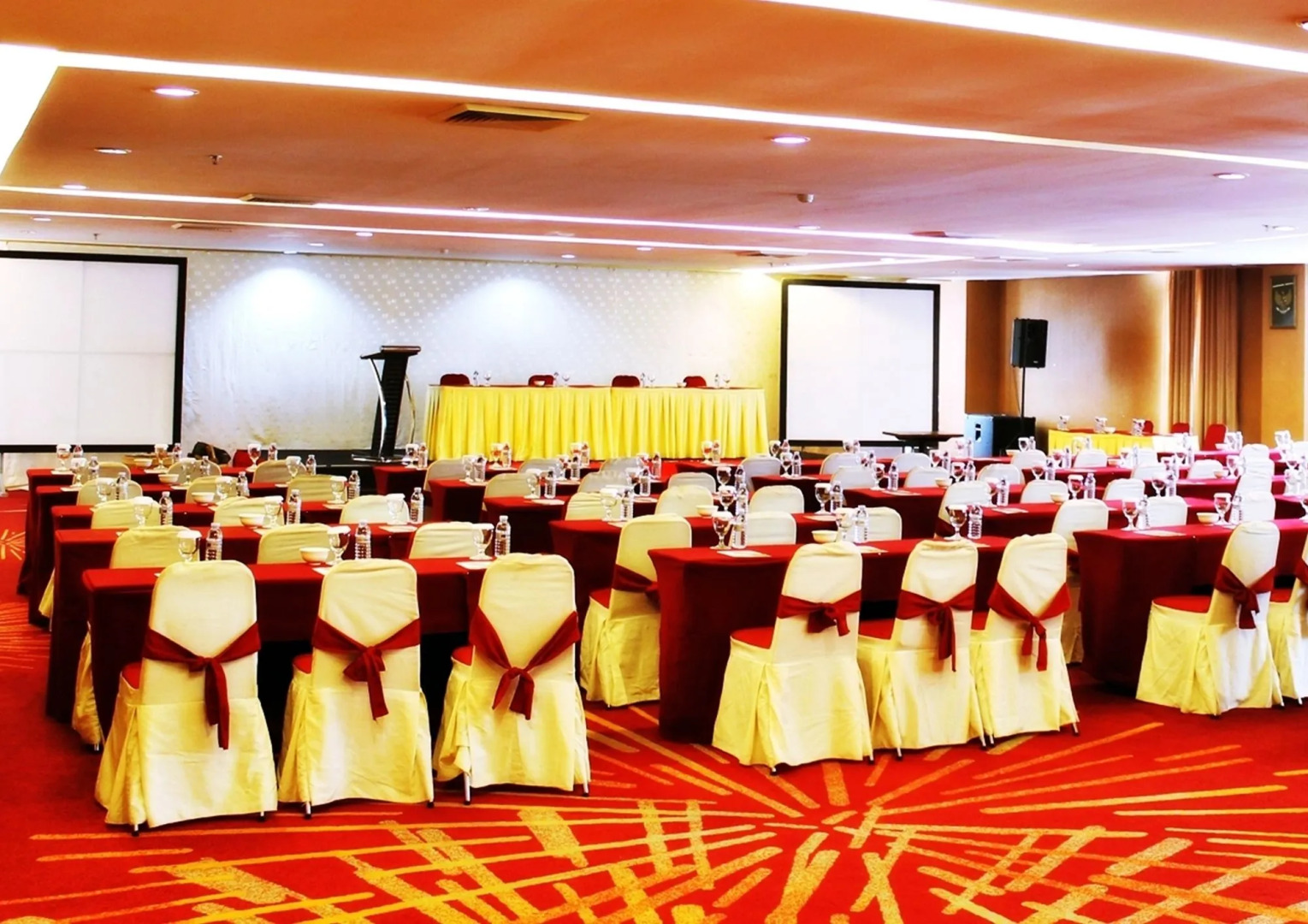 Grand Elite Hotel Pekanbaru