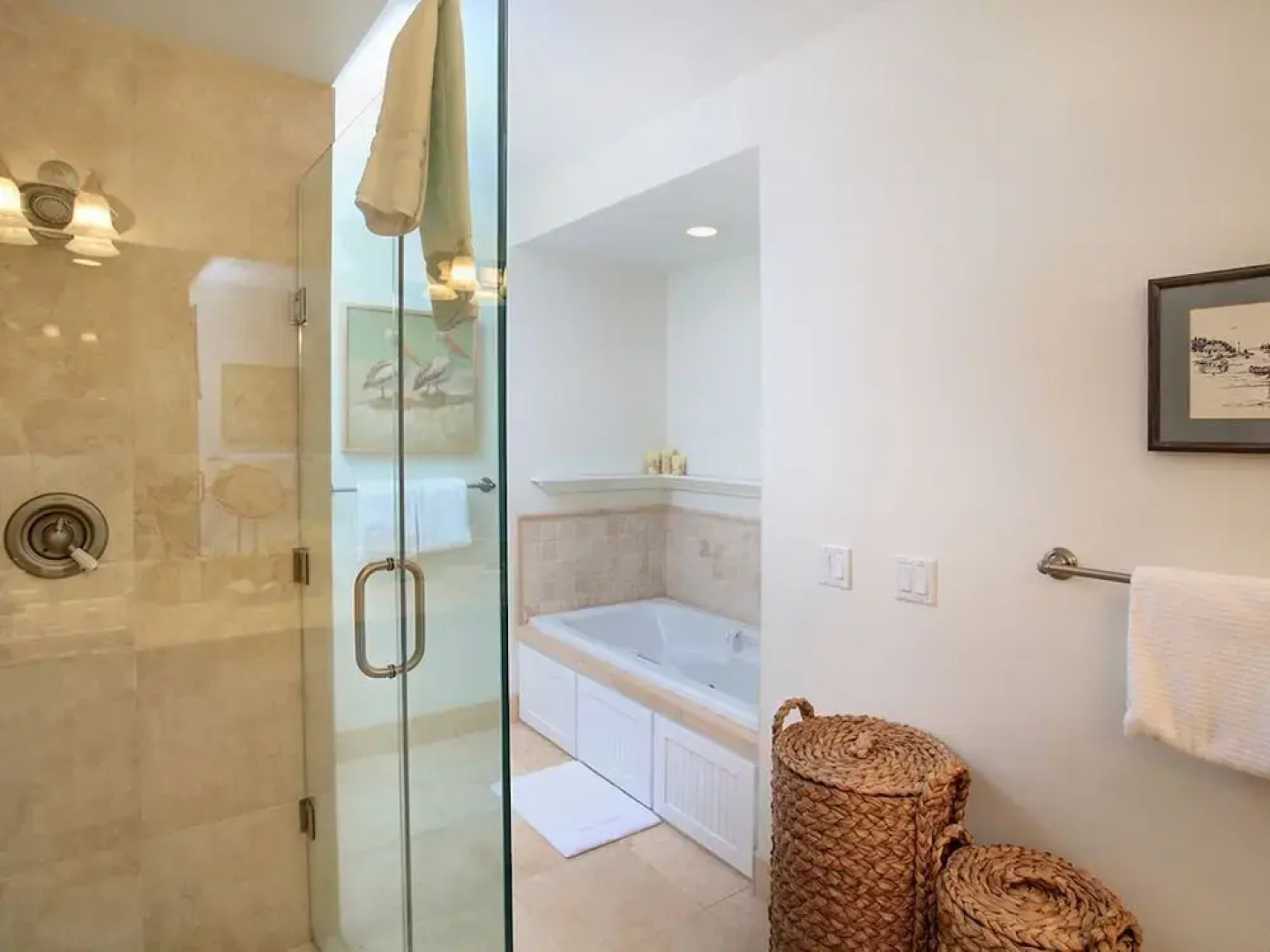 Neptune's Perch 3 Bedrooms 3 Bathrooms Townhouse